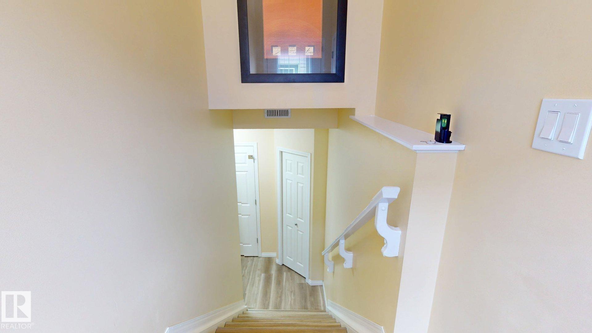 2 - 6520 2 Avenue SW, Charlesworth, Edmonton