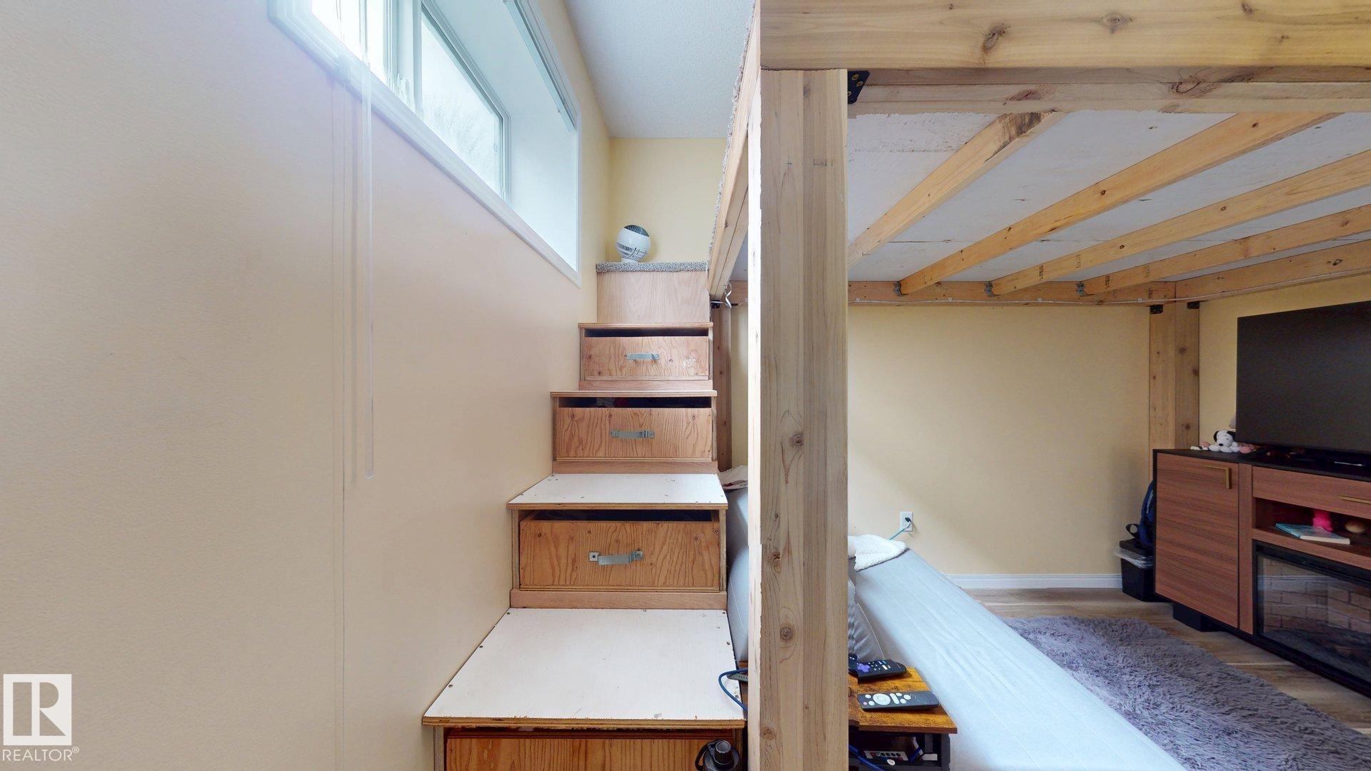 Photo 23 at 2 - 6520 2 Avenue SW, Charlesworth, Edmonton