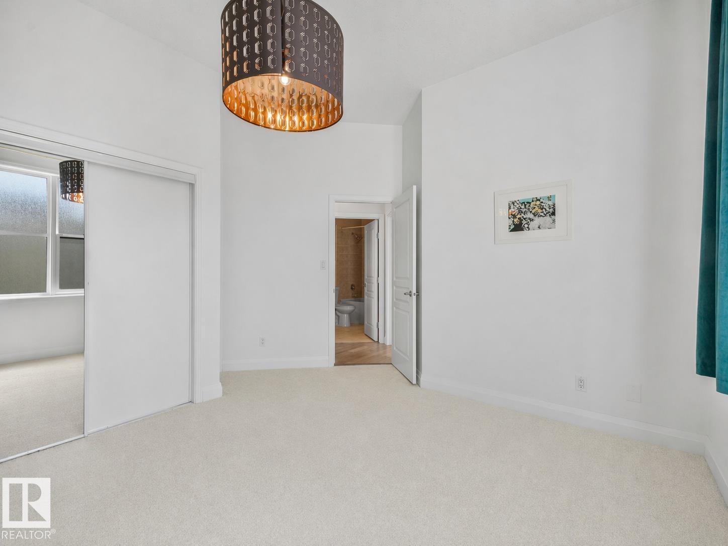 https://zimg.paragon.ice.com/ParagonImages/Property/PM/RAE/225397002/23/0/0/6d3a806c06fad96c18972051b3846f27/1/a2d5f4e692001133d2252cae90c9e812/225397002-d0d4b876-f1ae-4c2a-b32f-af80dc06e880.JPG