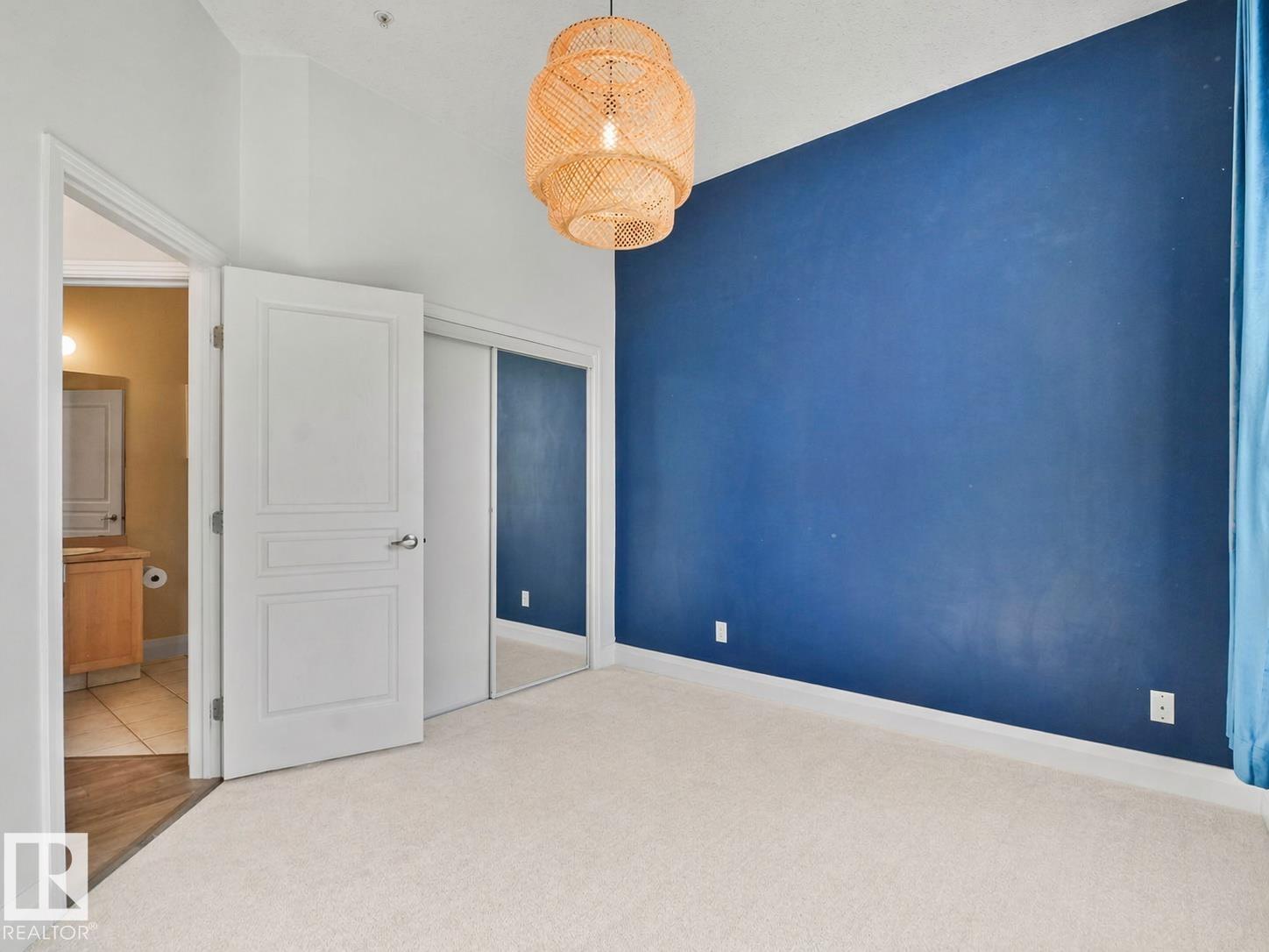 https://zimg.paragon.ice.com/ParagonImages/Property/PM/RAE/225397002/29/0/0/2eb239b31333ff77c5066e62a72b19c3/1/a2d5f4e692001133d2252cae90c9e812/225397002-0d27184c-c476-4a7f-8ff2-e2ccb0762ee1.JPG