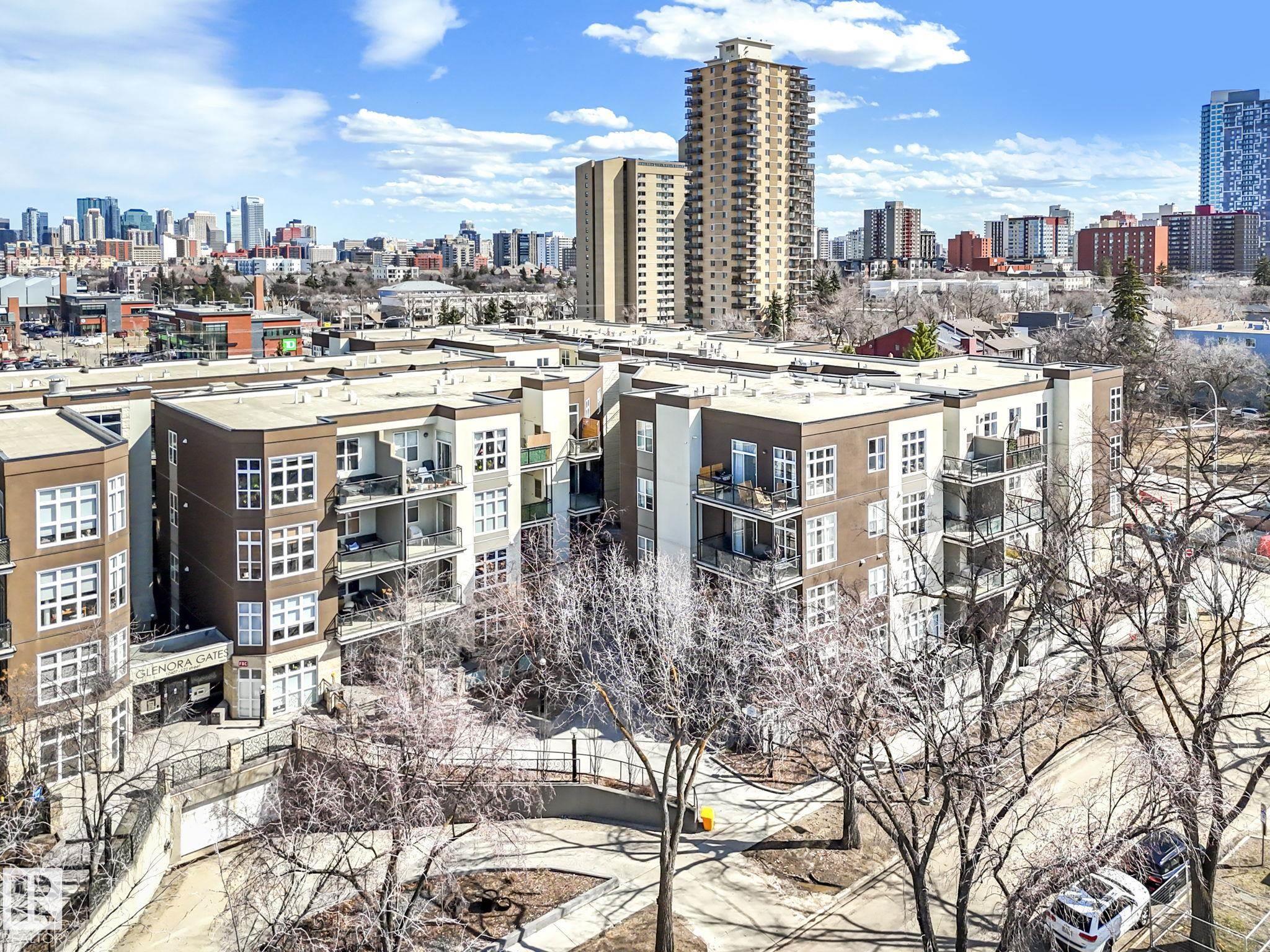 https://zimg.paragon.ice.com/ParagonImages/Property/PM/RAE/225397002/44/0/0/037785ec38a6e89a2c36d1463e0c35d9/1/a2d5f4e692001133d2252cae90c9e812/225397002-2bd4a256-a753-408e-b7fc-e40b657f0314.JPG