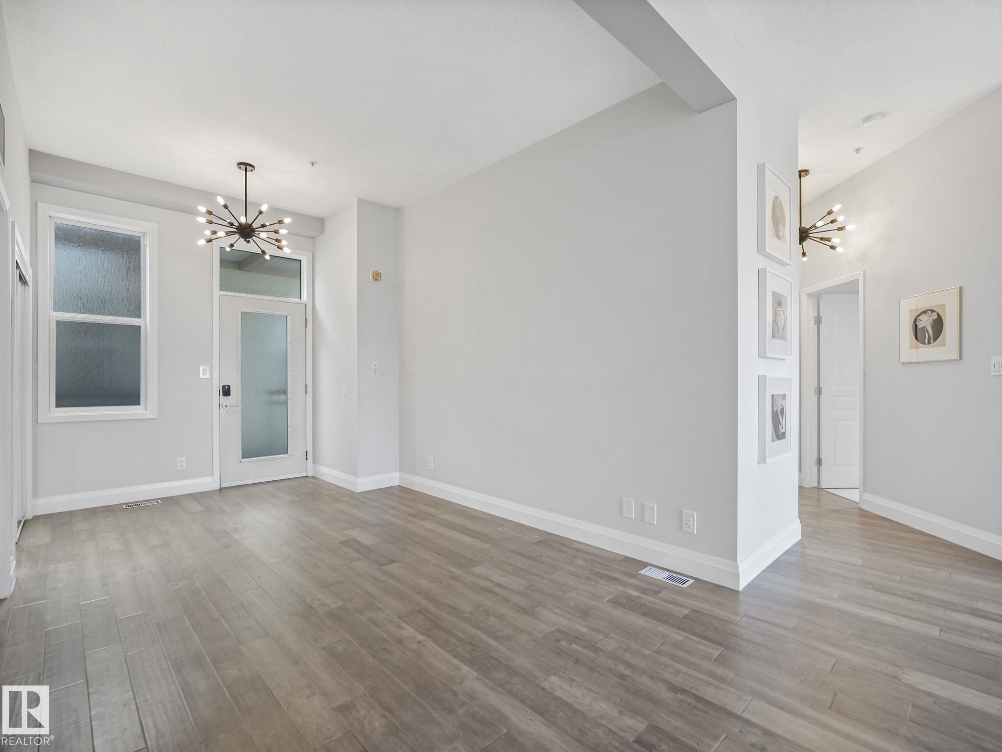https://zimg.paragon.ice.com/ParagonImages/Property/PM/RAE/225397002/8/0/0/e78cdfb7c6e0ad3ec255ee02073df3ae/1/a2d5f4e692001133d2252cae90c9e812/225397002-6802ab6e-e149-4785-8392-b0cd5787b812.JPG