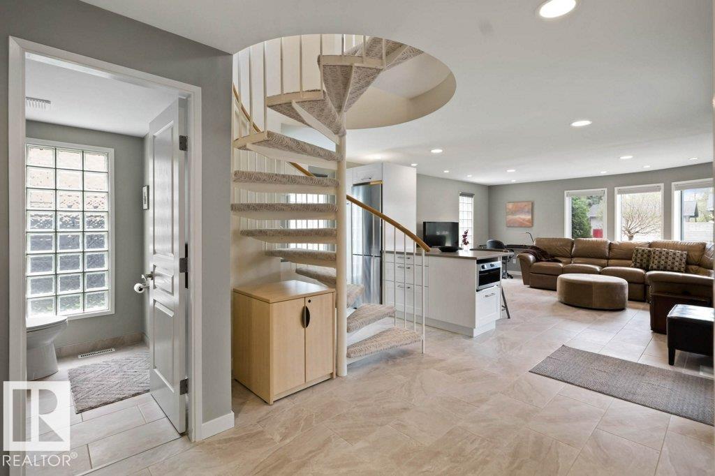 Photo 21 at 15413 Rio Terrace Drive NW, Rio Terrace, Edmonton