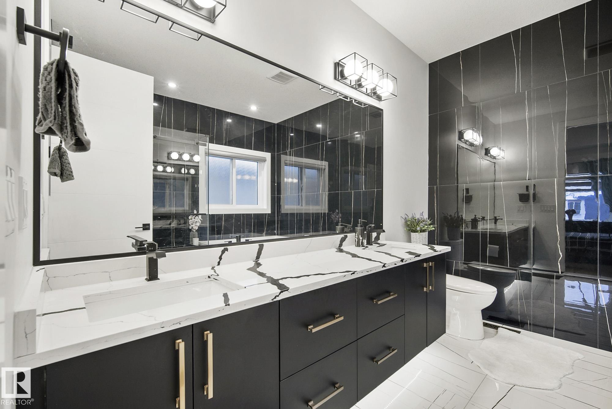 Photo 32 at 1108 150 Avenue NW, Fraser, Edmonton