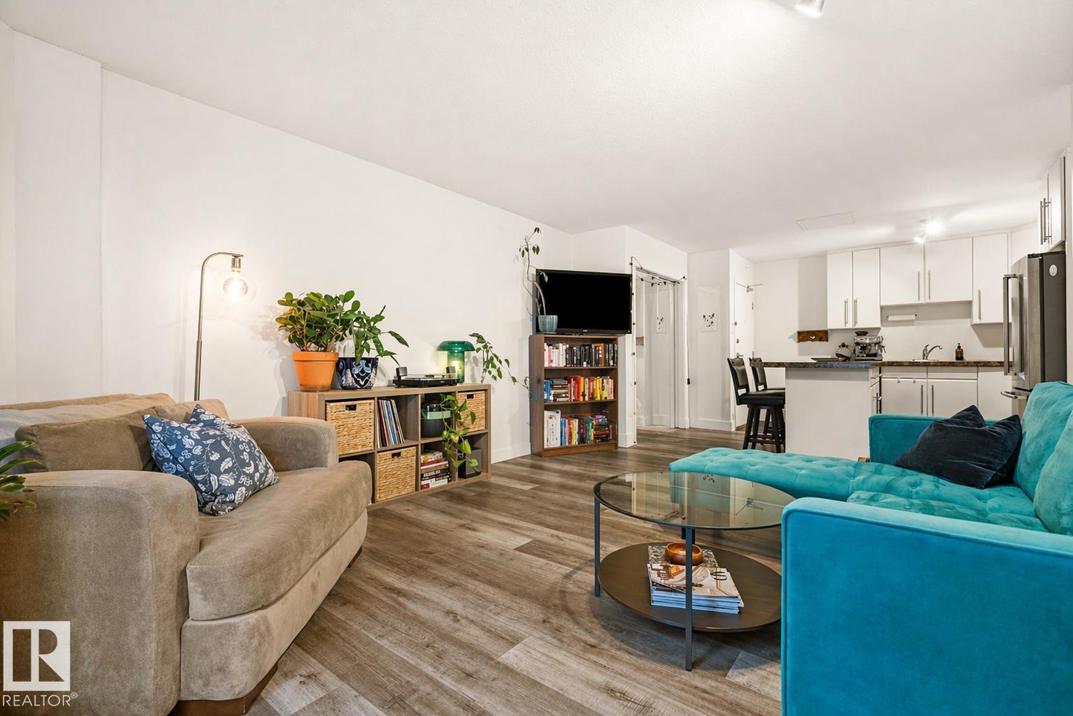 103 - 9715 110 Street NW, Wîhkwêntôwin, Edmonton