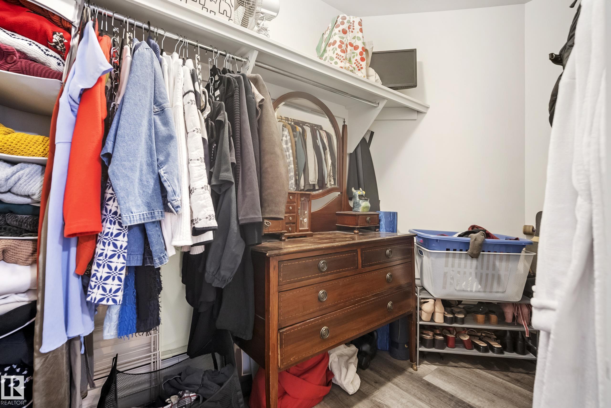 Photo 18 at 103 - 9715 110 Street NW, Wîhkwêntôwin, Edmonton