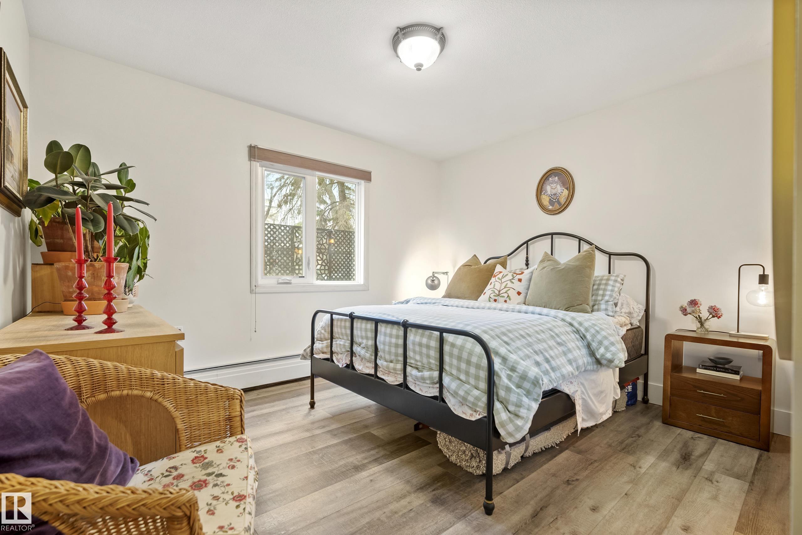 https://zimg.paragon.ice.com/ParagonImages/Property/PM/RAE/225397018/7/0/0/84aa485b58438c2725fb0ef5213c23a1/1/106596cbf71663033a35d06c3524f8d2/225397018-25d232f7-9f02-40eb-bdac-771e848206bc.JPG