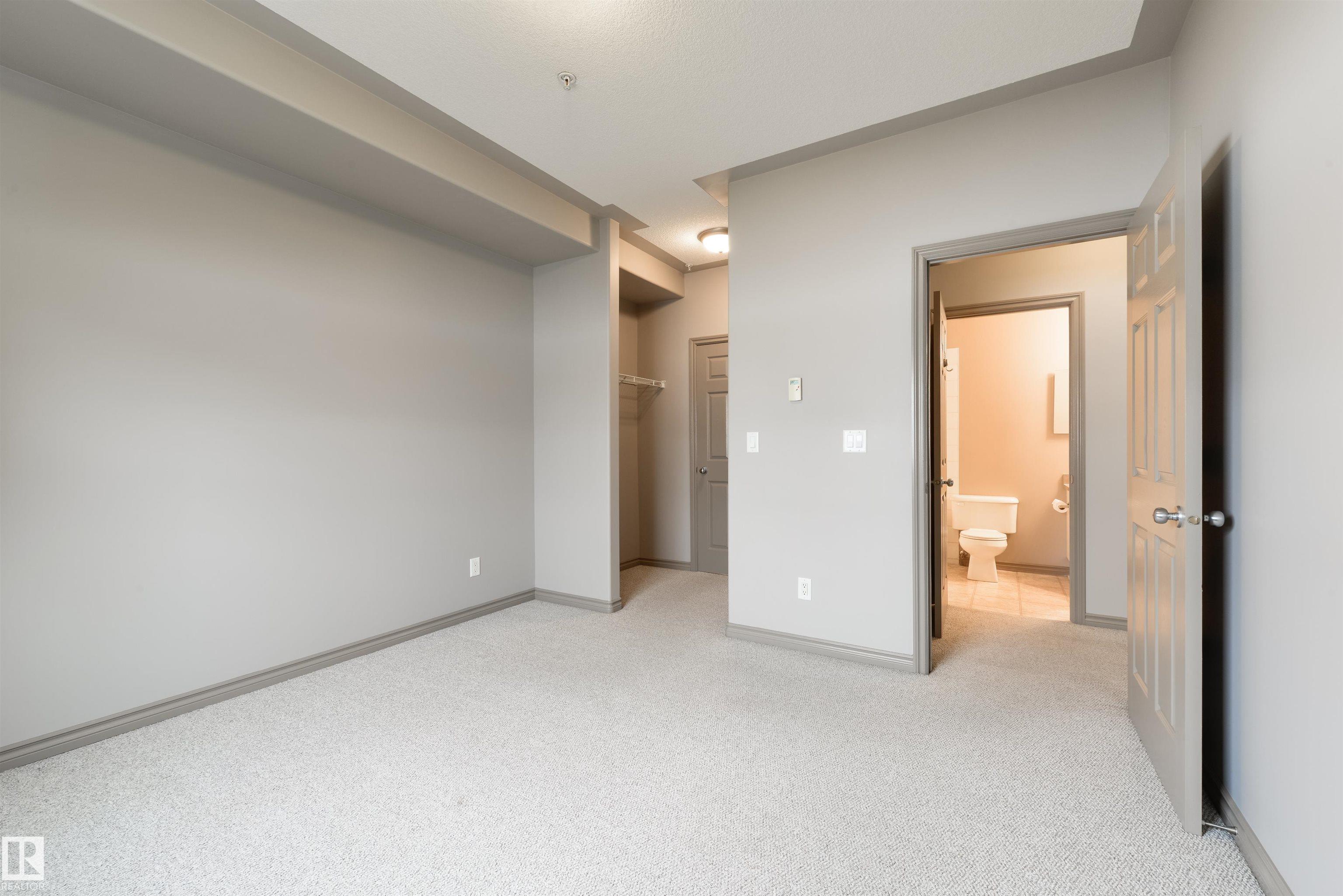 Photo 11 at 301 - 10033 116 Street NW, Wîhkwêntôwin, Edmonton