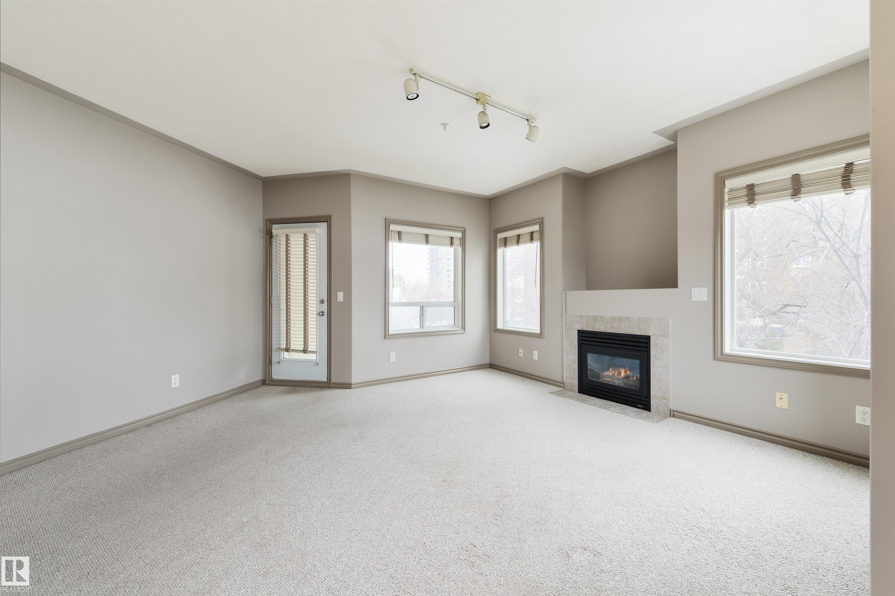 Photo 27 at 301 - 10033 116 Street NW, Wîhkwêntôwin, Edmonton