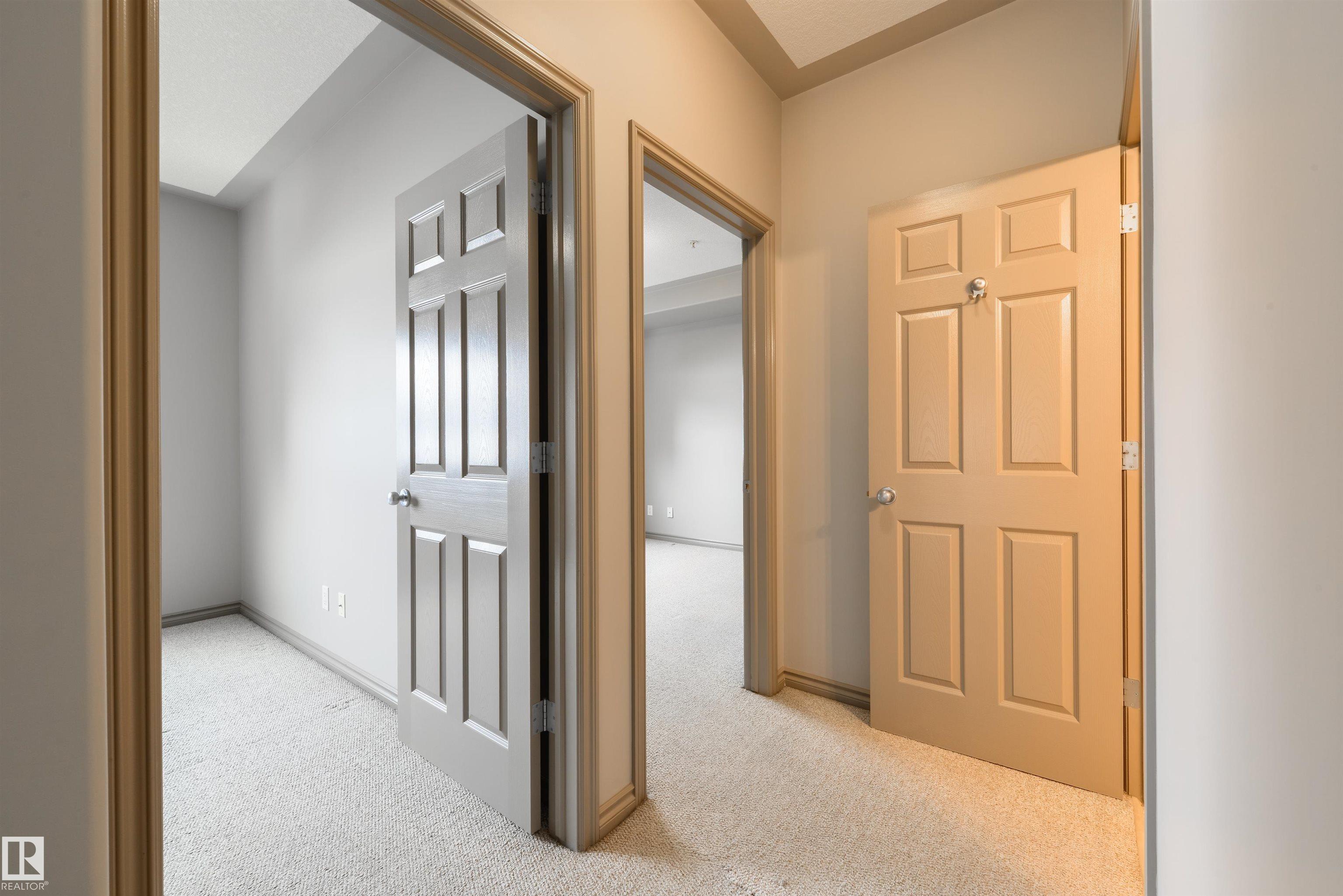 Photo 6 at 301 - 10033 116 Street NW, Wîhkwêntôwin, Edmonton