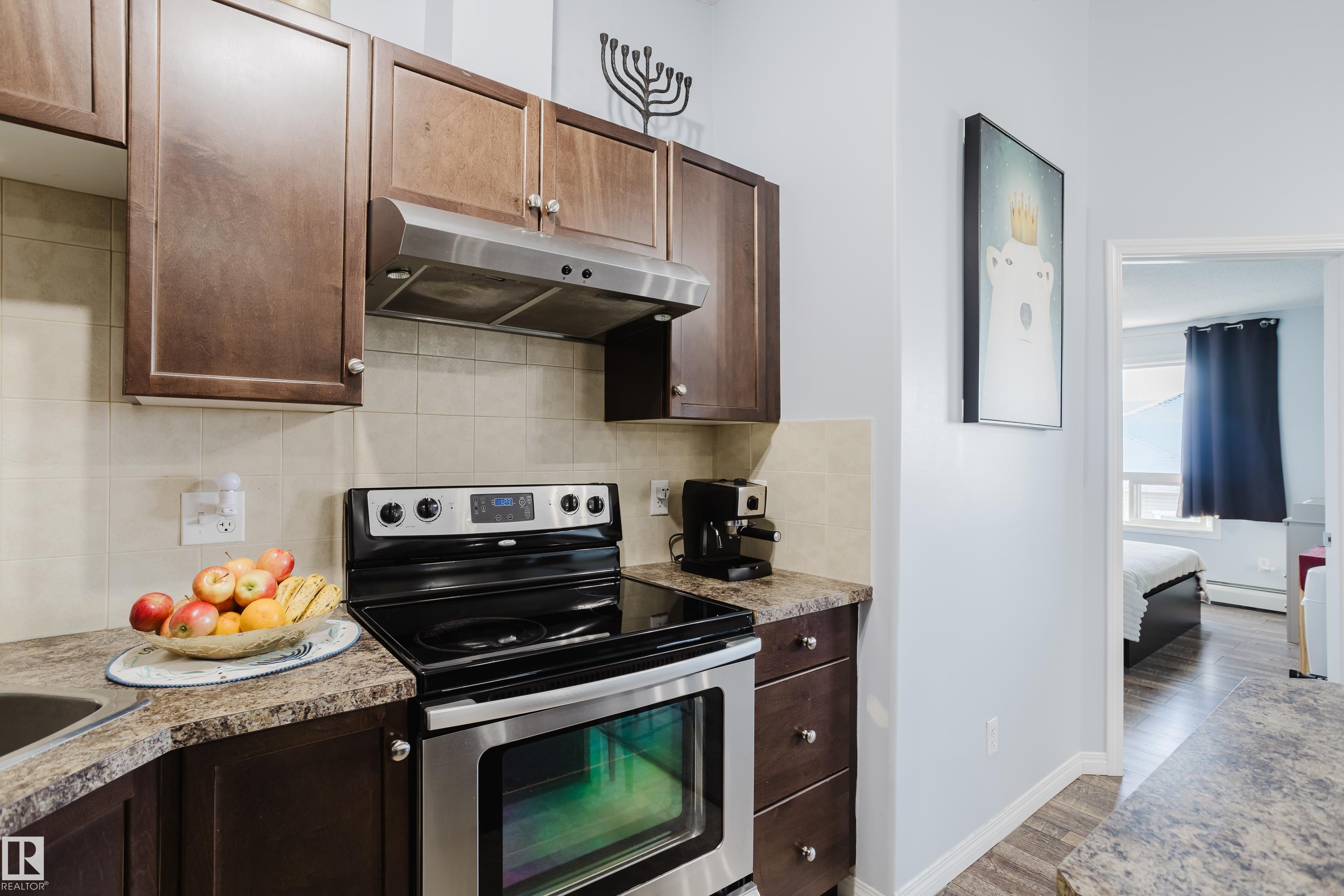 Photo 13 at 7412 - 7327 South Terwillegar Drive NW, South Terwillegar, Edmonton