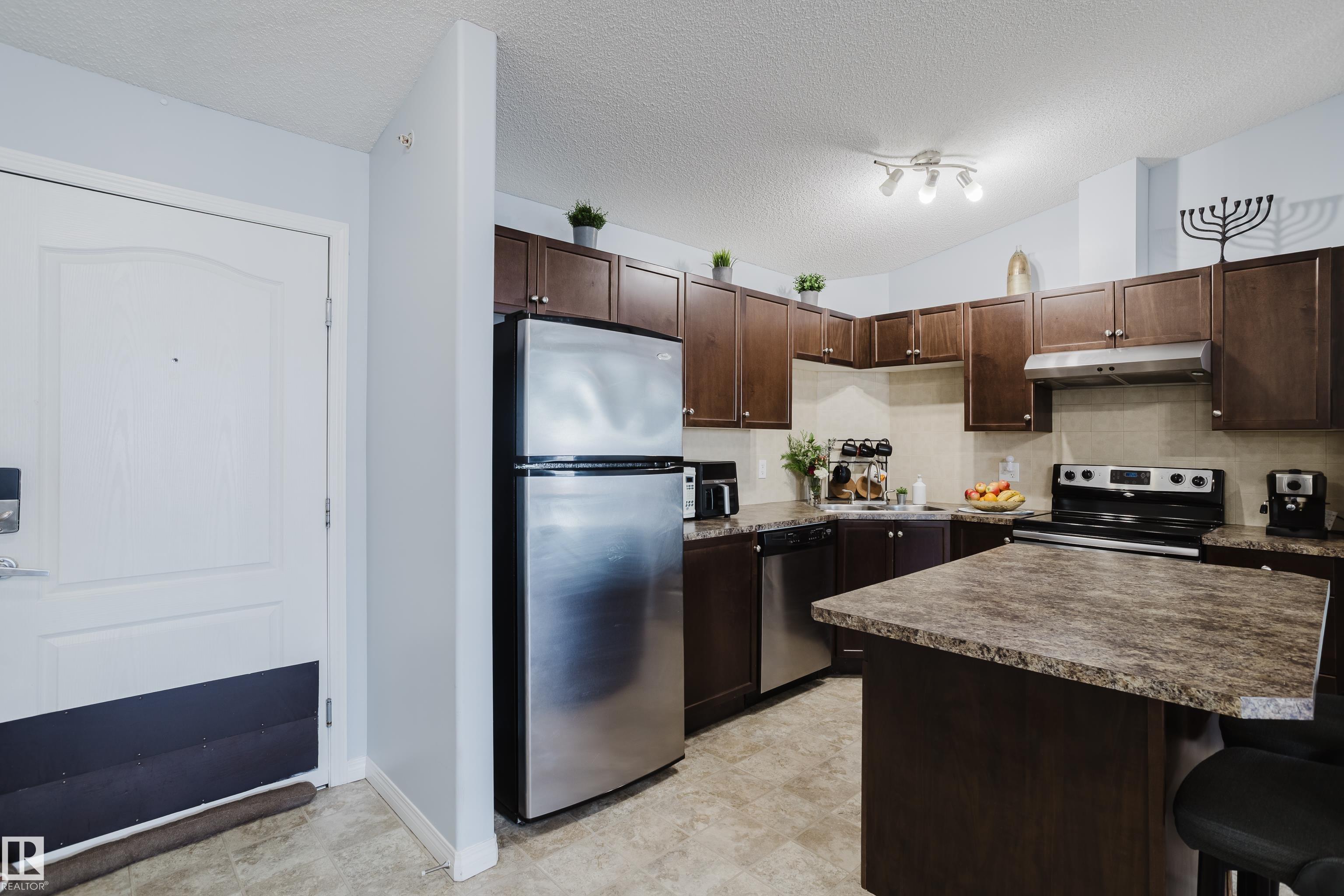 7412 - 7327 South Terwillegar Drive NW, South Terwillegar, Edmonton