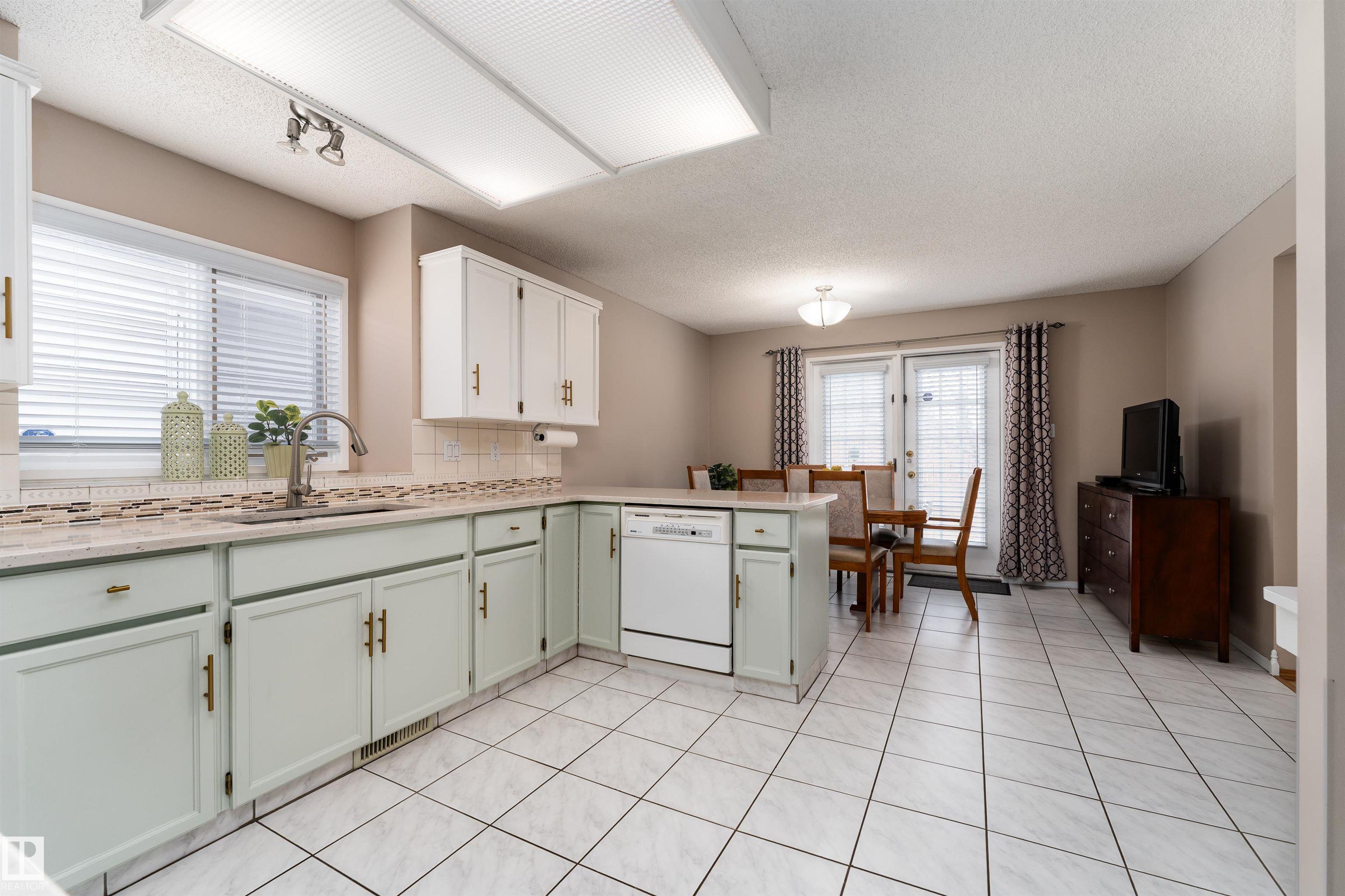 Photo 18 at 3627 146 Avenue NW, Kirkness, Edmonton