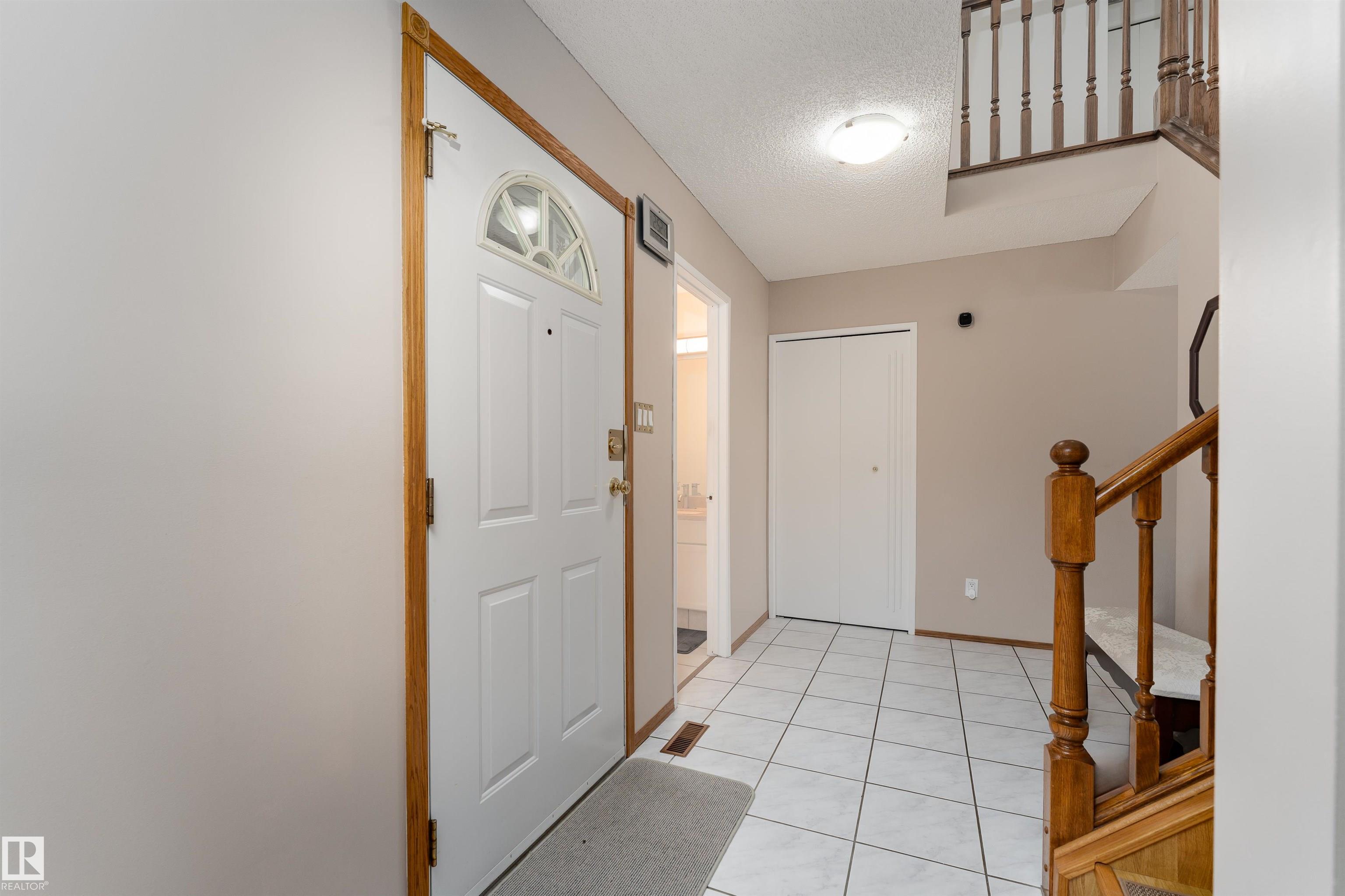 Photo 8 at 3627 146 Avenue NW, Kirkness, Edmonton