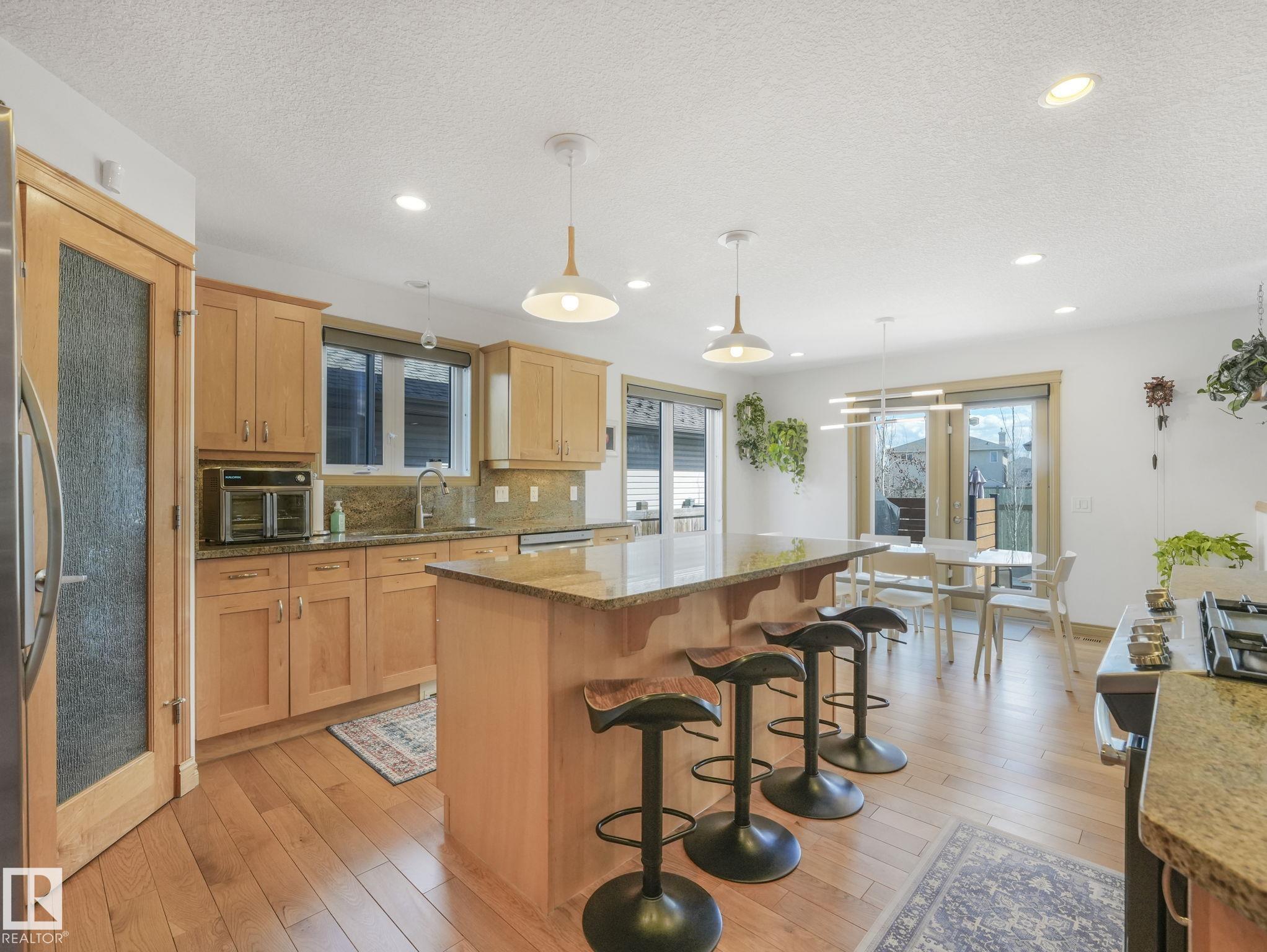 Photo 13 at 8723 207 Street NW, Suder Greens, Edmonton