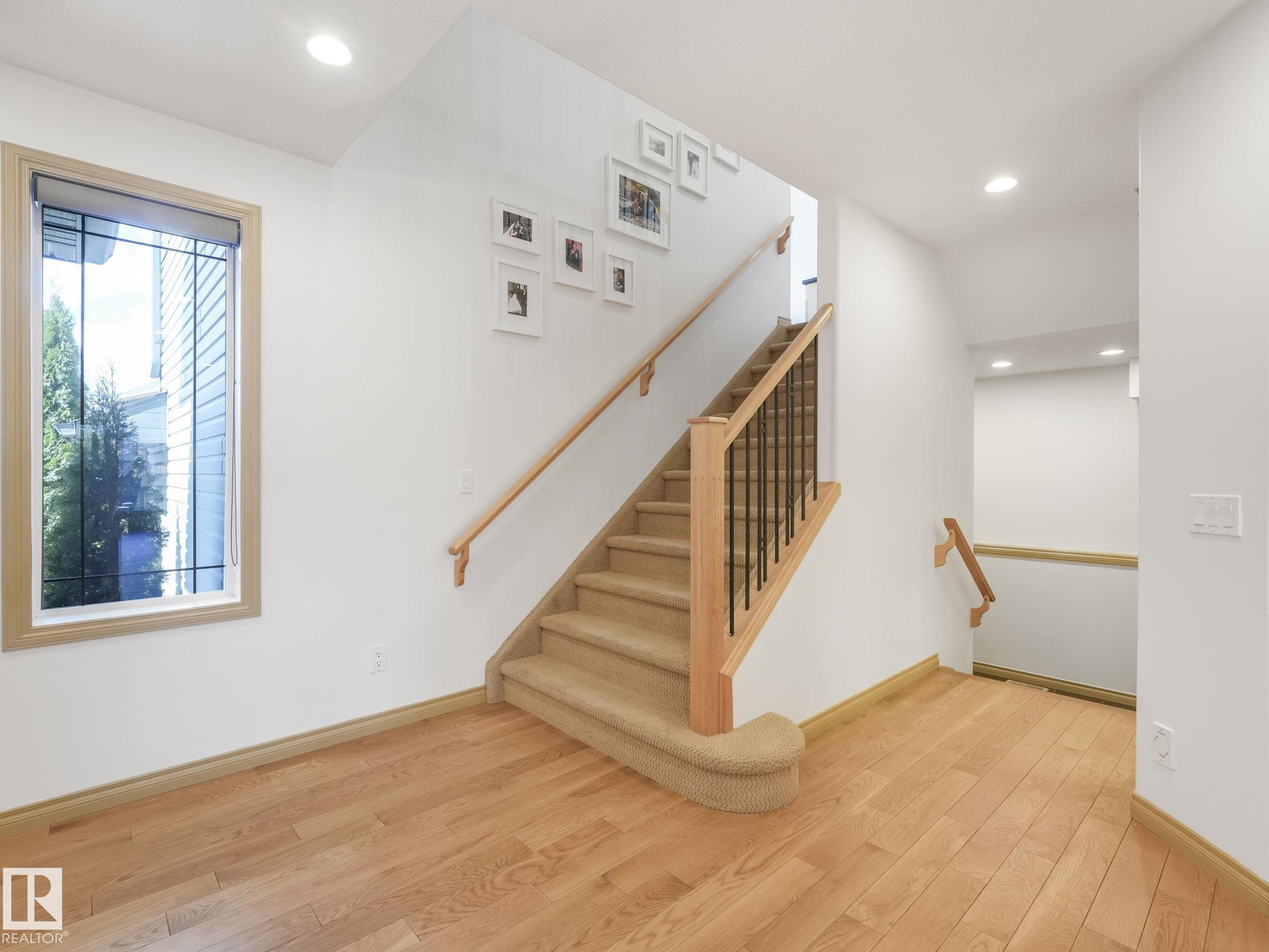 Photo 23 at 8723 207 Street NW, Suder Greens, Edmonton