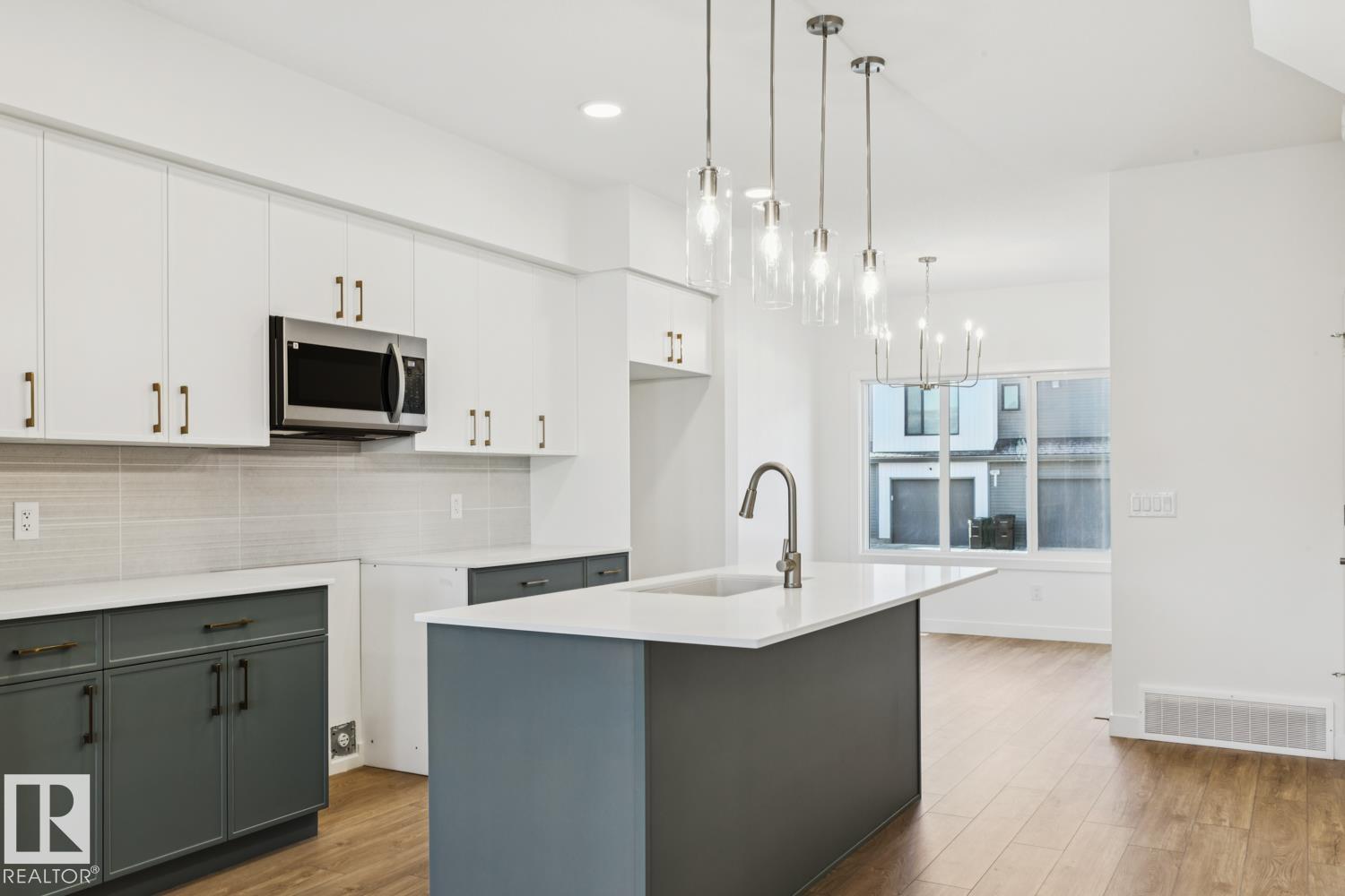 1605 210a Street NW, Stillwater, Edmonton