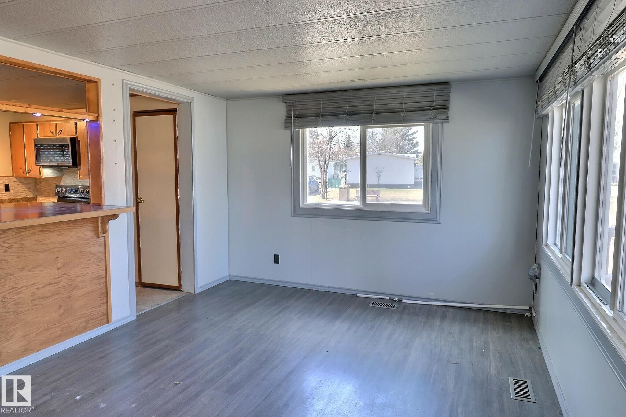 Picture for CIR Realty