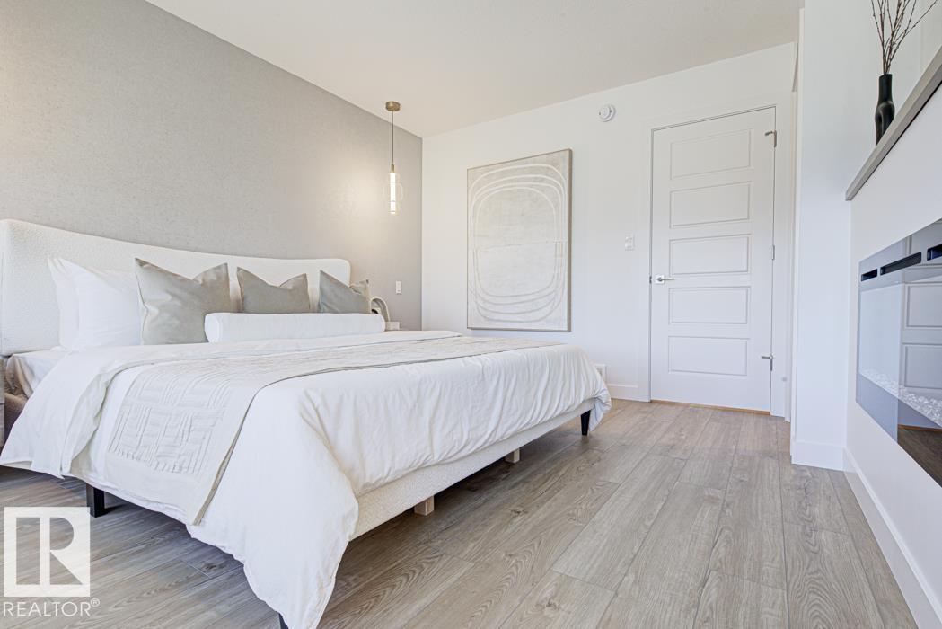 Photo 18 at 1613 210a Street NW, Stillwater, Edmonton