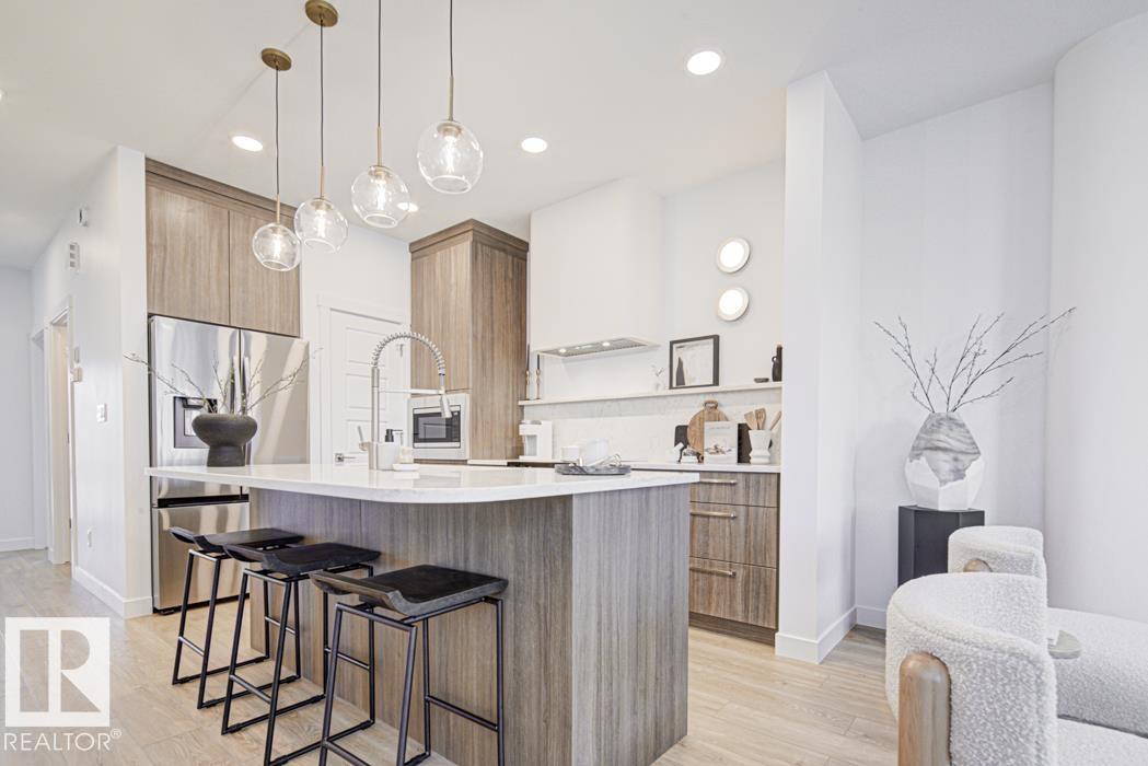 1613 210a Street NW, Stillwater, Edmonton