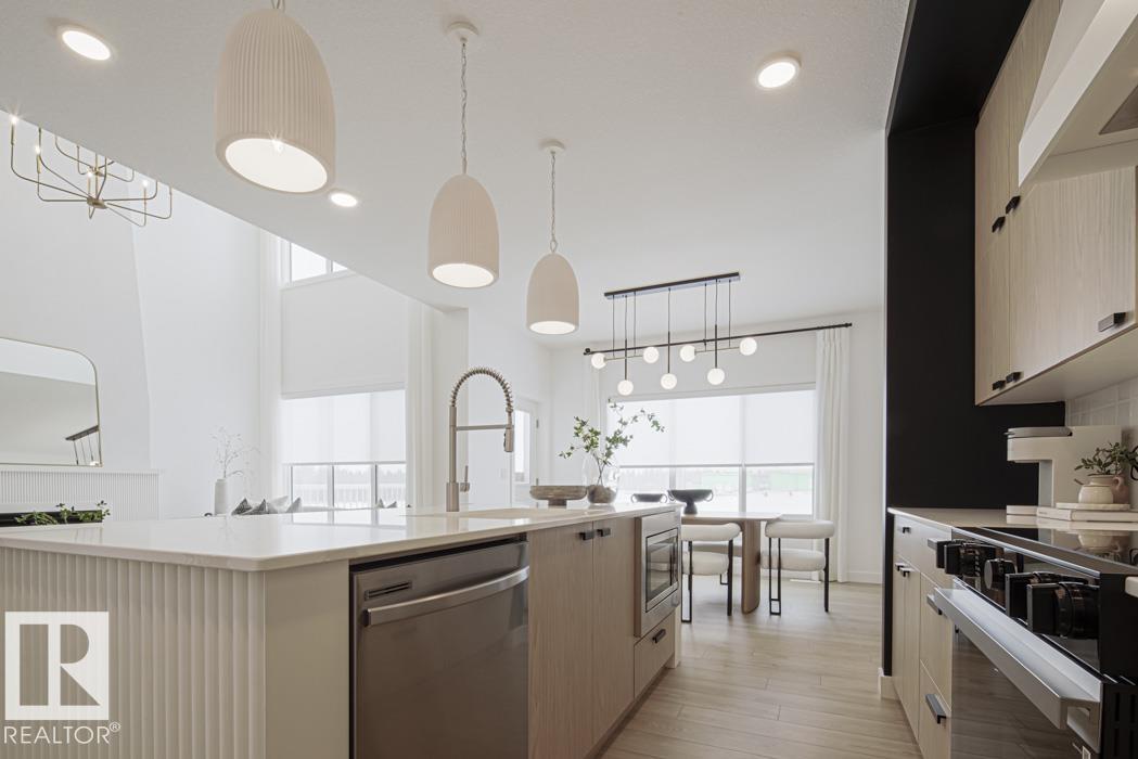 Photo 14 at 20715 40 Avenue NW, Edgemont, Edmonton