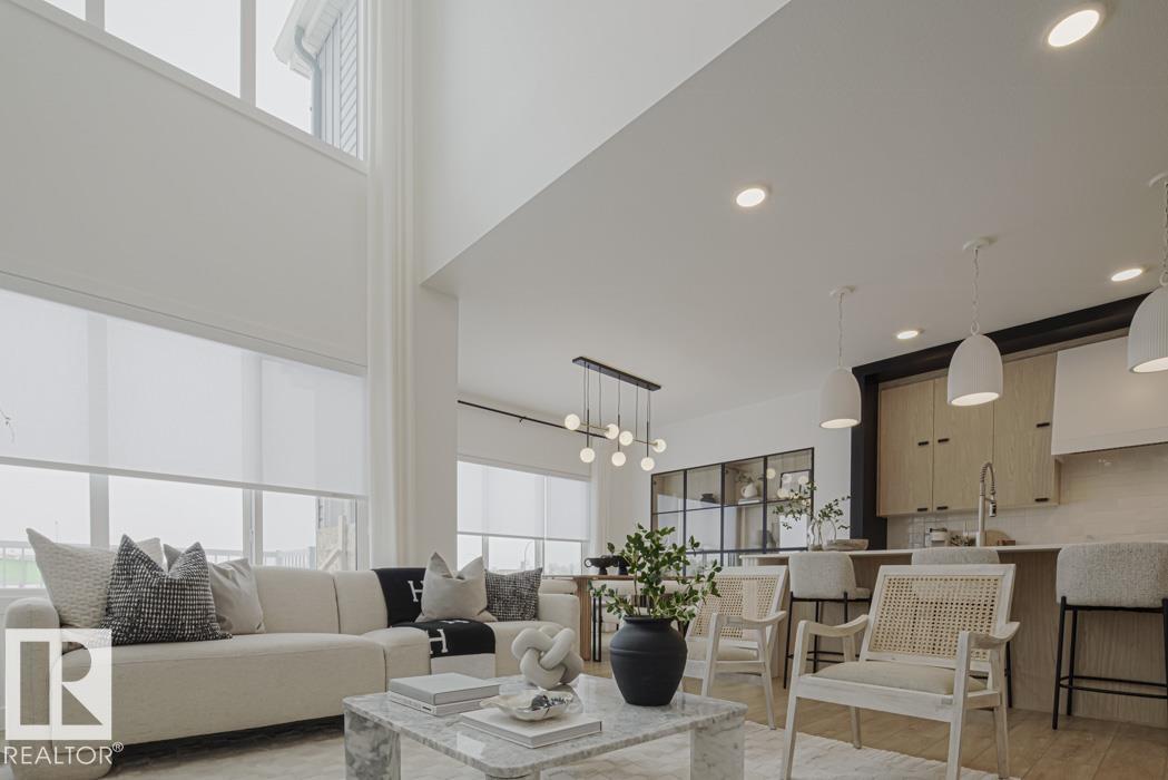 Photo 31 at 20715 40 Avenue NW, Edgemont, Edmonton