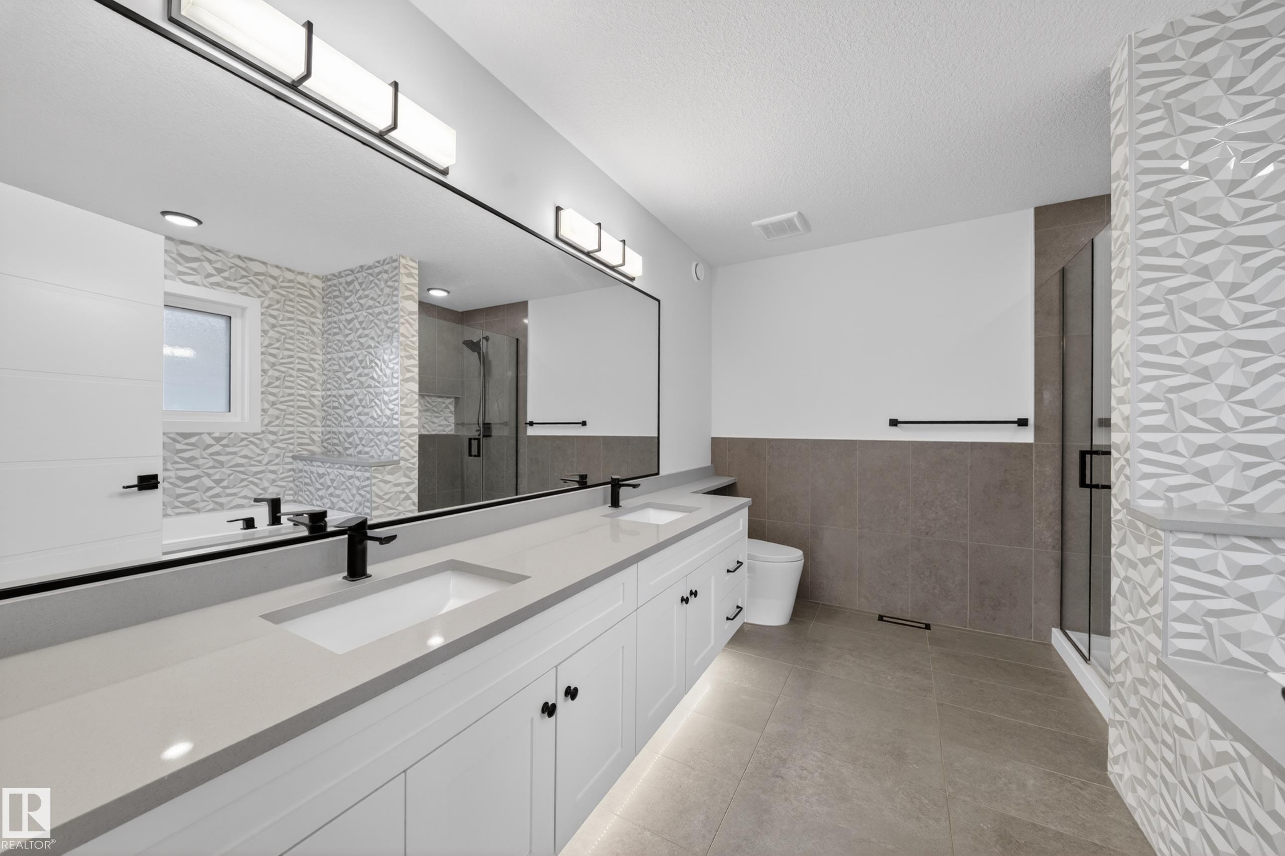 Photo 18 at 7414 Chivers Crescent SW, Chappelle Area, Edmonton