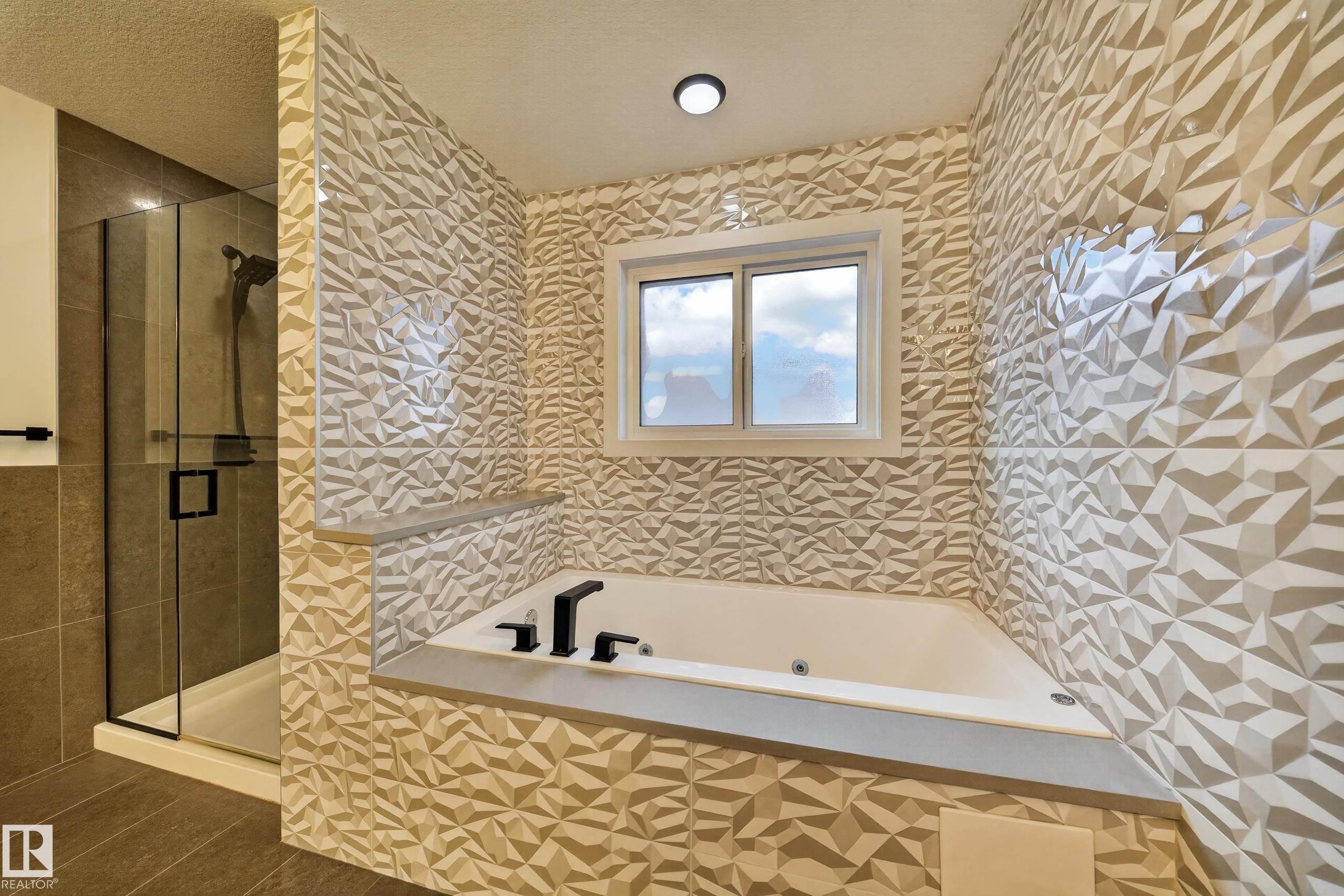 Photo 19 at 7414 Chivers Crescent SW, Chappelle Area, Edmonton