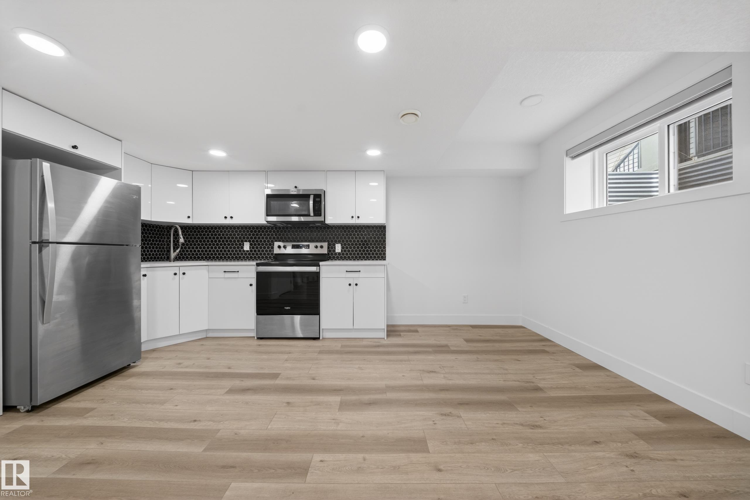 Photo 28 at 7414 Chivers Crescent SW, Chappelle Area, Edmonton