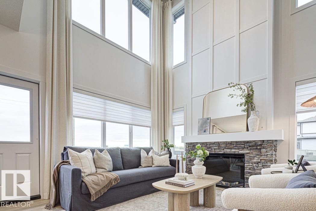 20739 40 Avenue NW, Edgemont, Edmonton