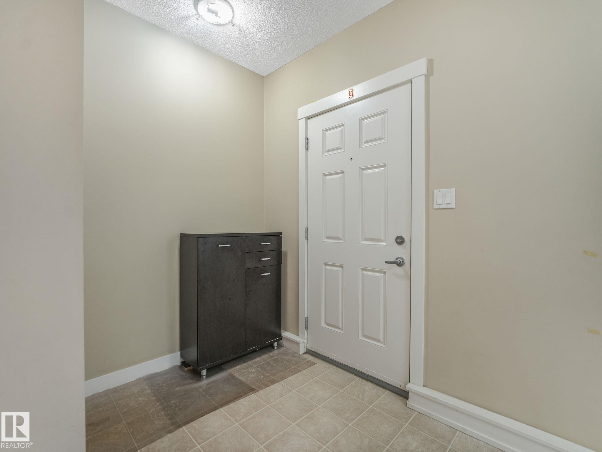 96 - 8315 180 Avenue NW, Klarvatten, Edmonton