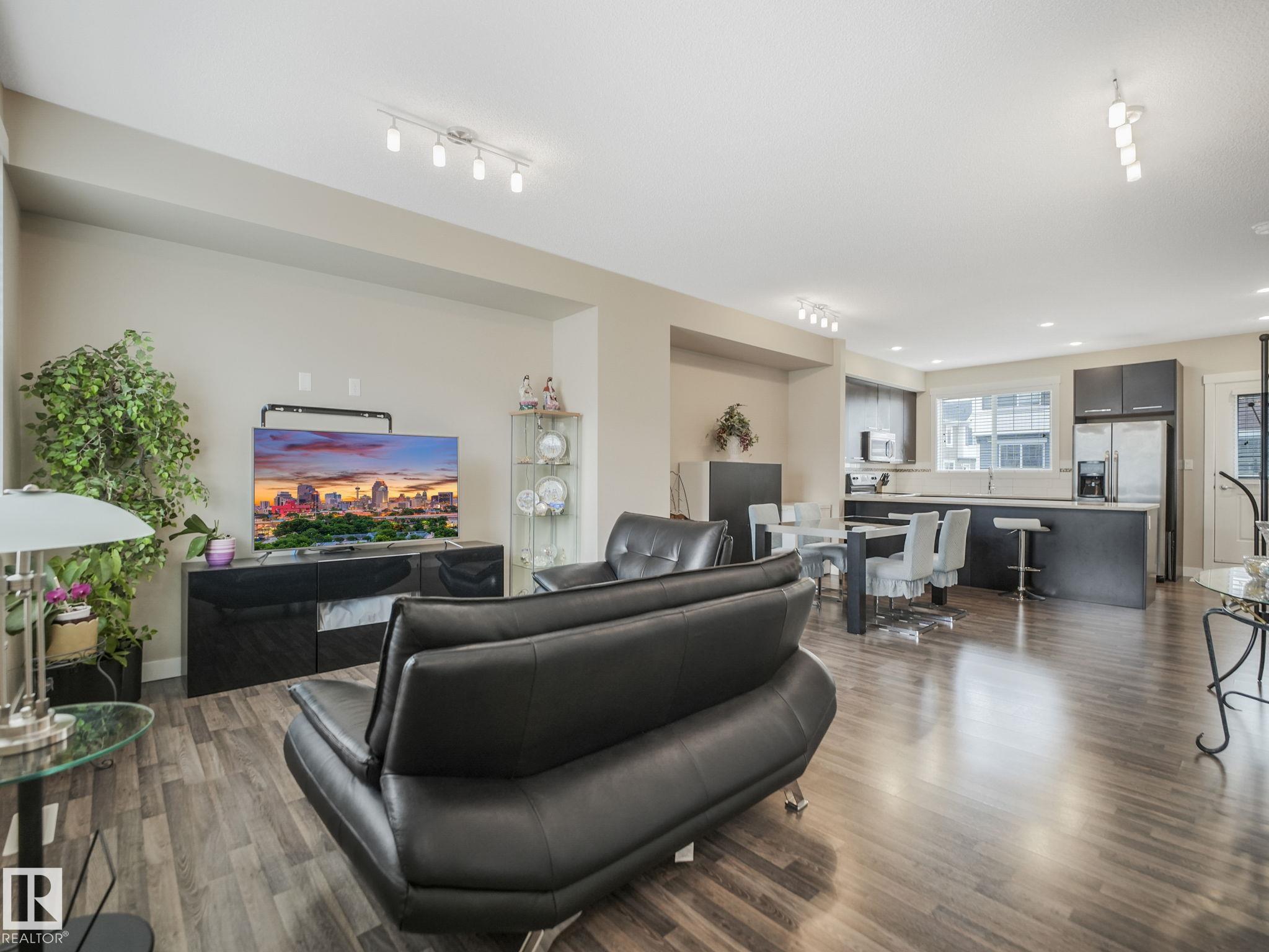 Photo 9 at 96 - 8315 180 Avenue NW, Klarvatten, Edmonton