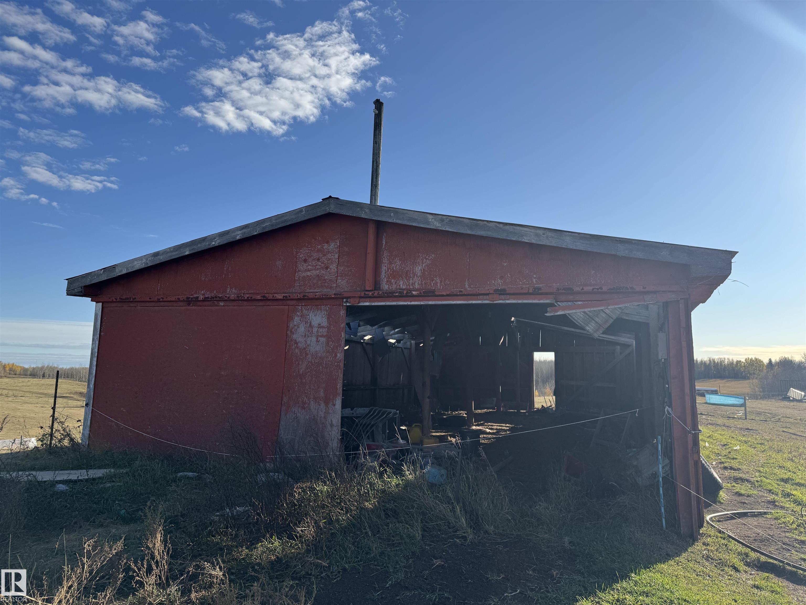 Photo 43 at 6211 Twp Rd 514, None, Rural Parkland County