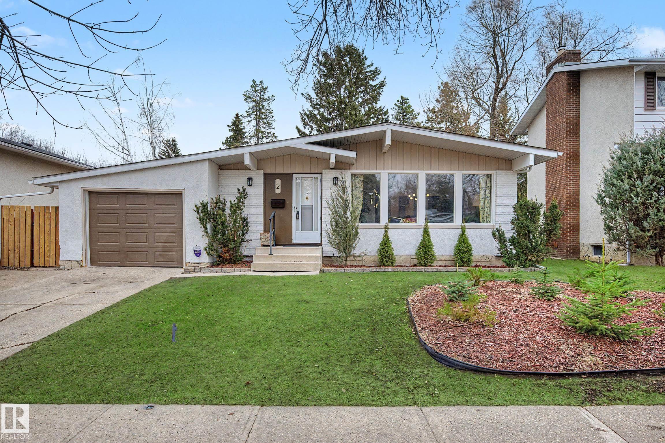 2 Fermont Street, Forest Lawn, St. Albert