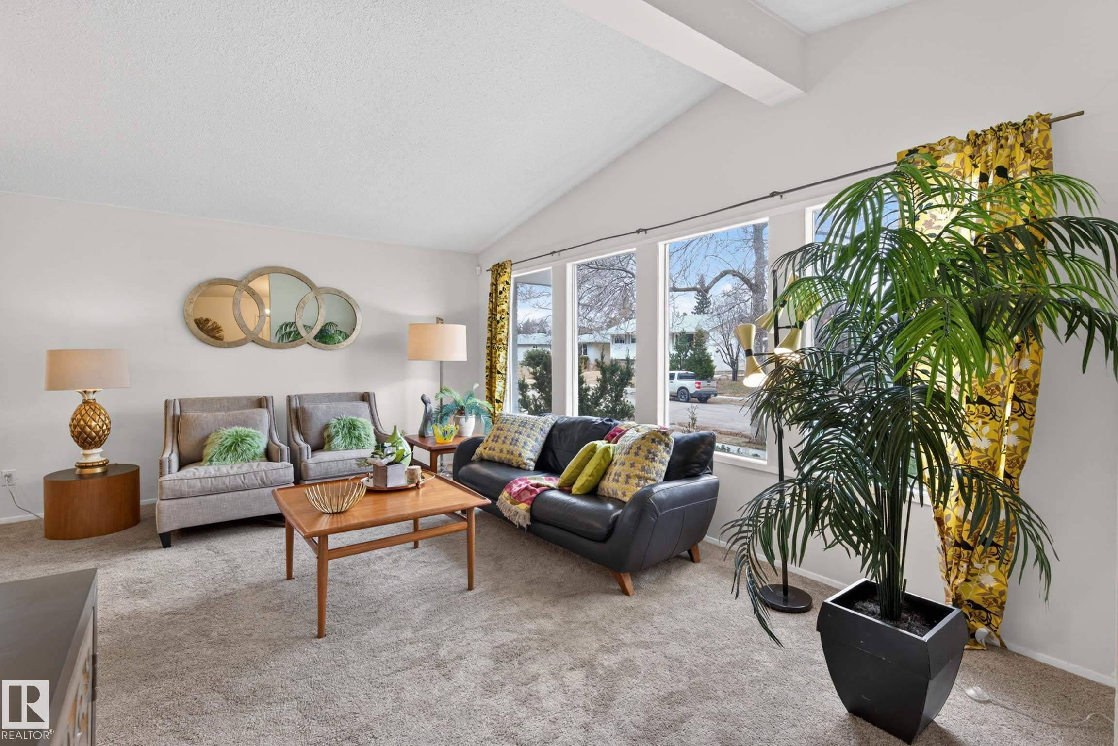 Photo 8 at 2 Fermont Street, Forest Lawn, St. Albert