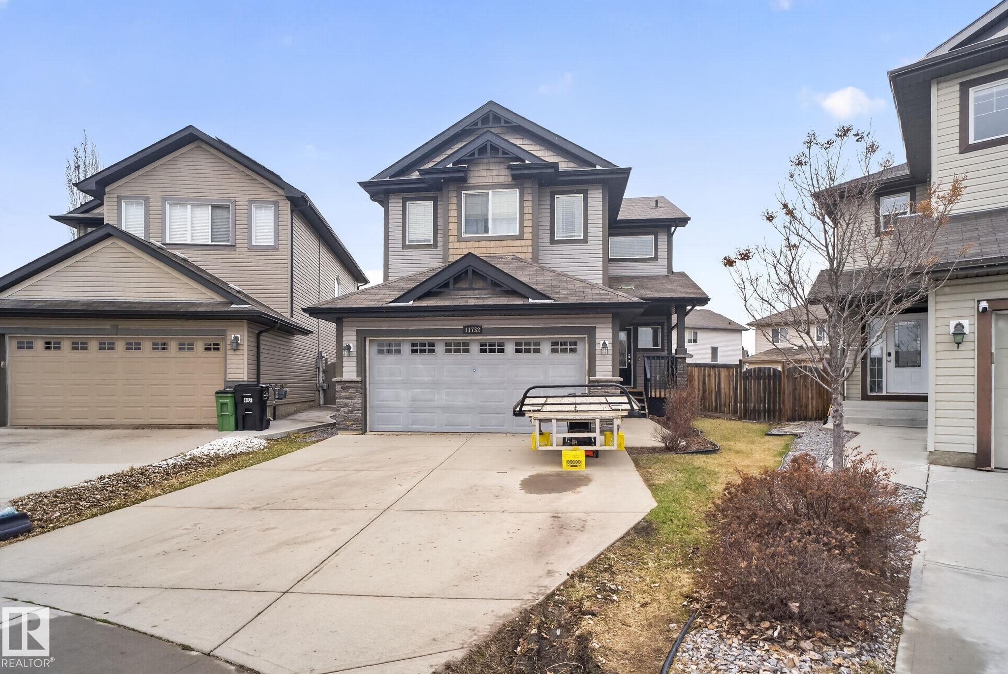 11732 18 Avenue SW, Rutherford, Edmonton