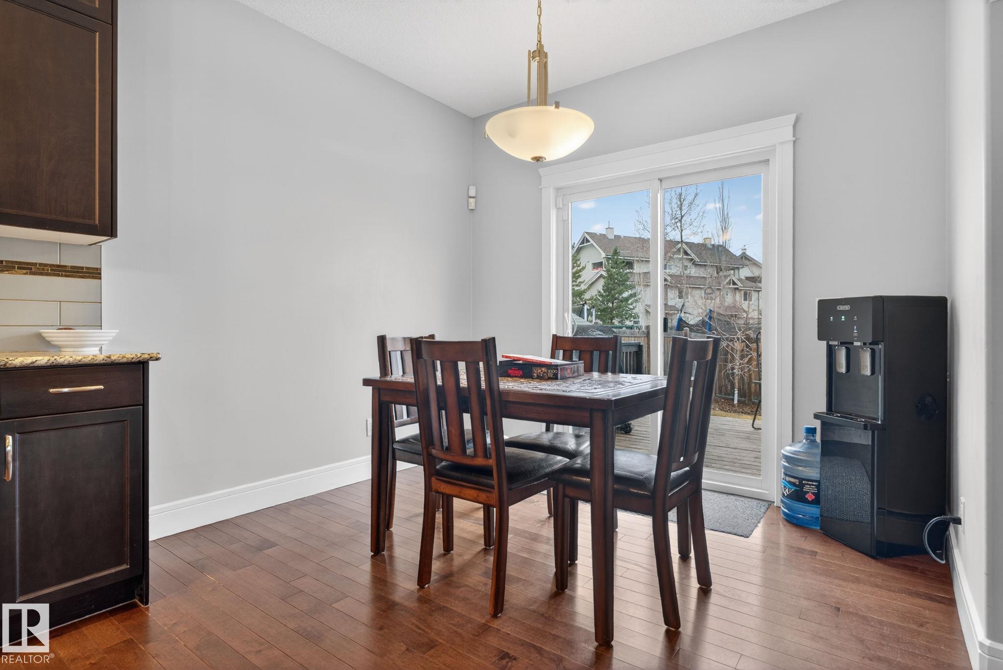https://zimg.paragon.ice.com/ParagonImages/Property/PM/RAE/225397043/26/0/0/7ff9a2cdacb824ce2f603a267bc9e7d5/1/98e8bcb3b36727c0b285ffb9c4f0a102/225397043-c217663b-638a-4130-8e7f-ac49ac9f851d.JPG