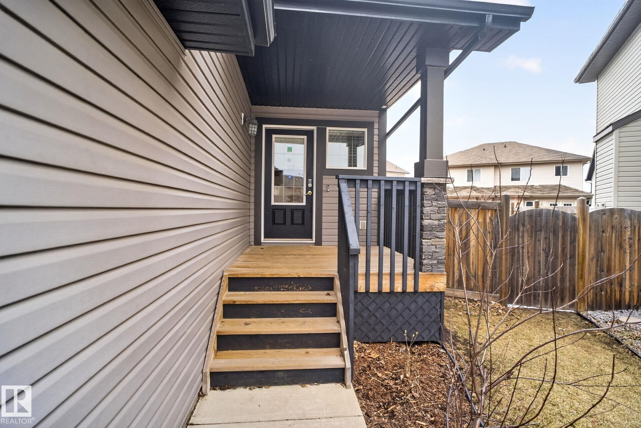 11732 18 Avenue SW, Rutherford, Edmonton