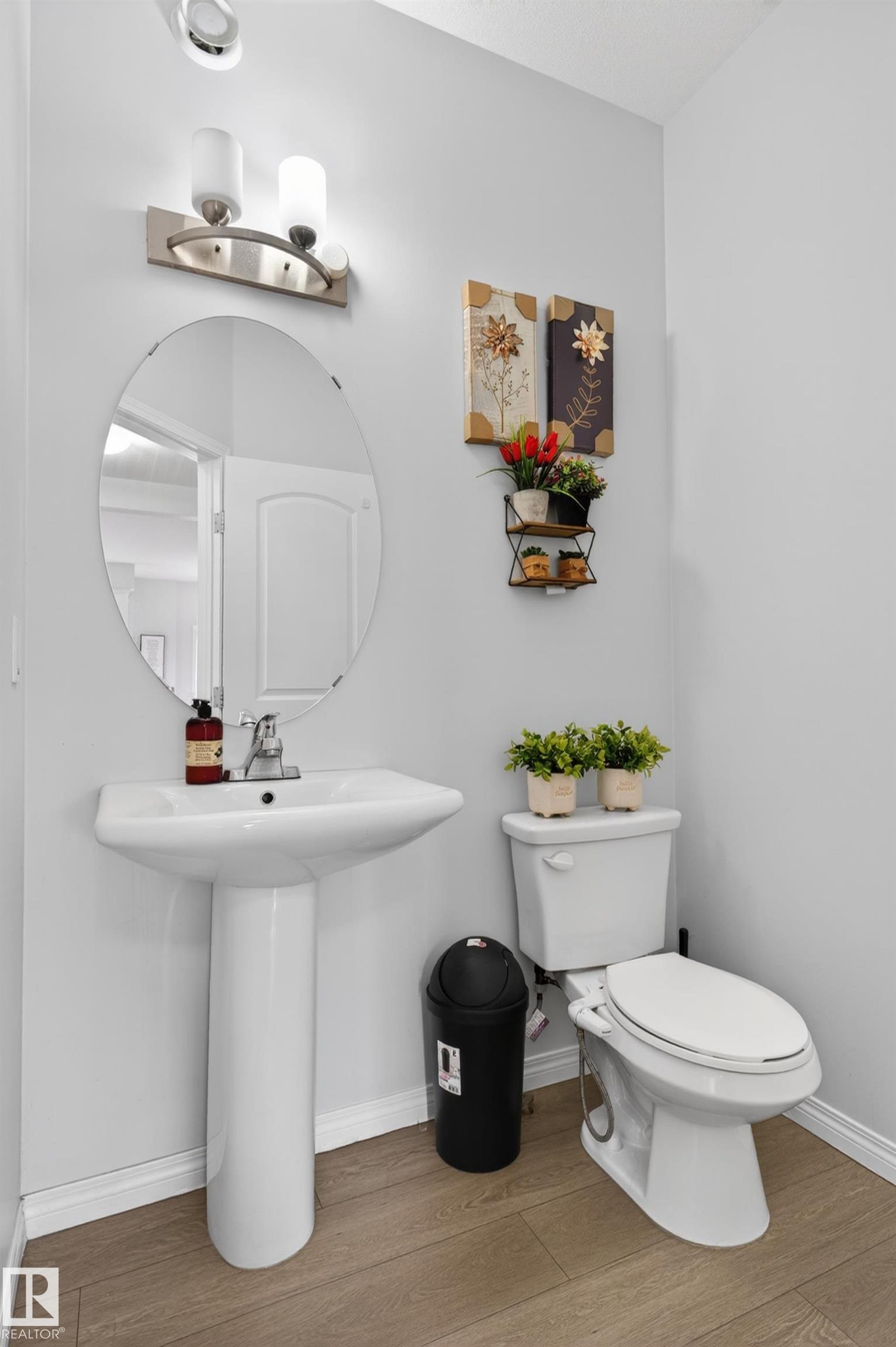 Photo 10 at 5242 23 Avenue SW, Walker, Edmonton