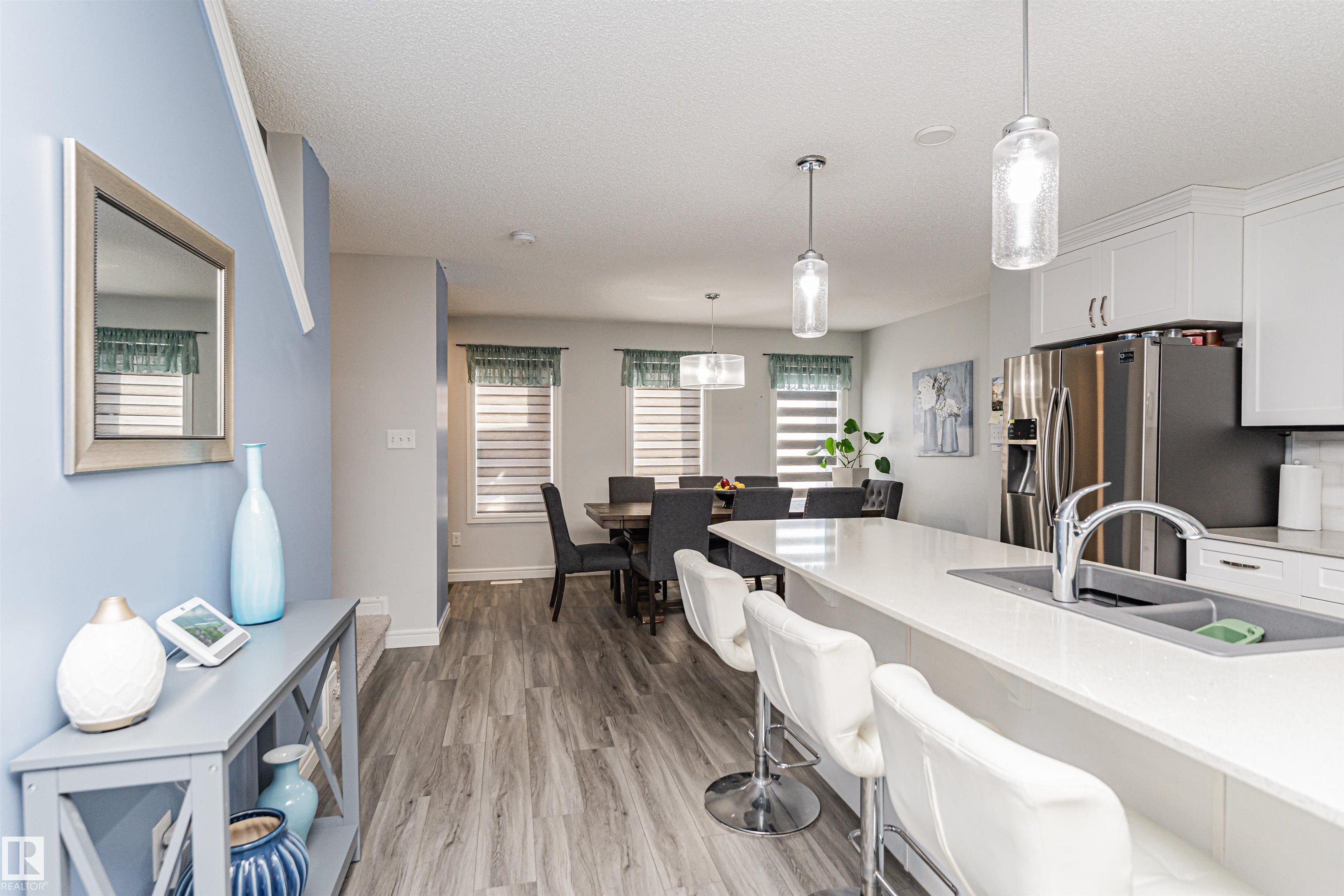 Photo 19 at 2051 Graydon Hill Crescent SW, Graydon Hill, Edmonton