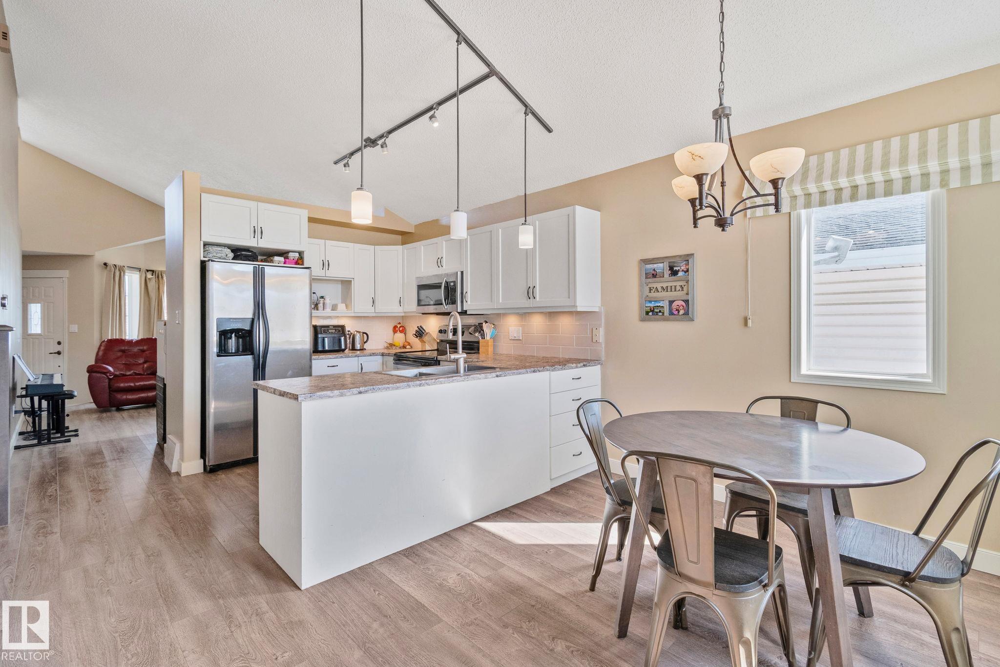 13817 131a Avenue NW, Athlone, Edmonton