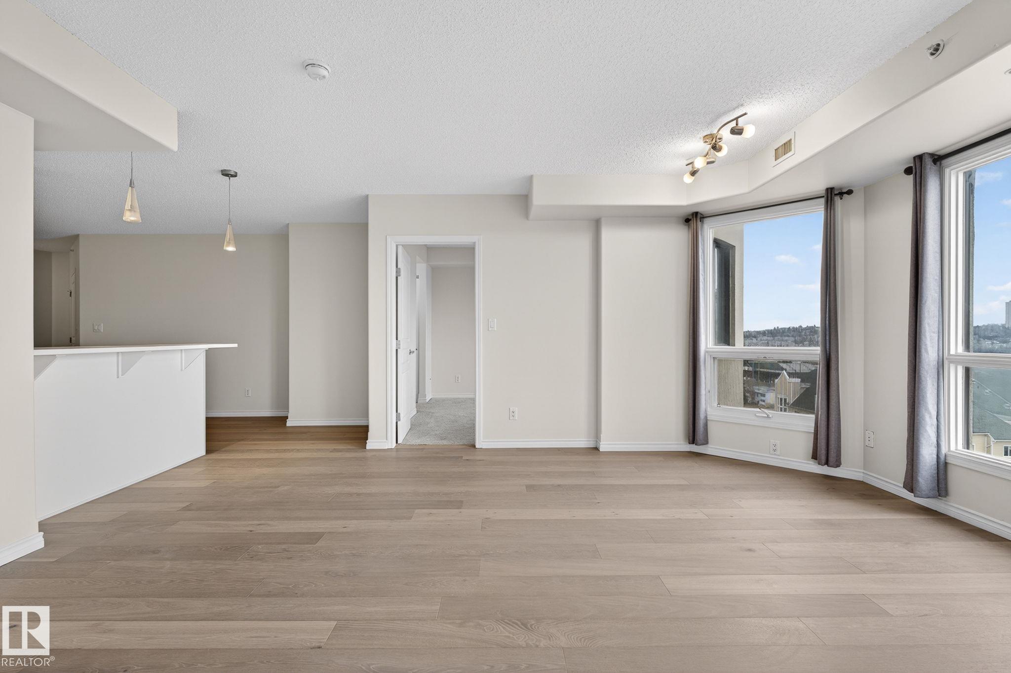 Photo 14 at 702 - 9707 106 Street NW, Downtown, Edmonton