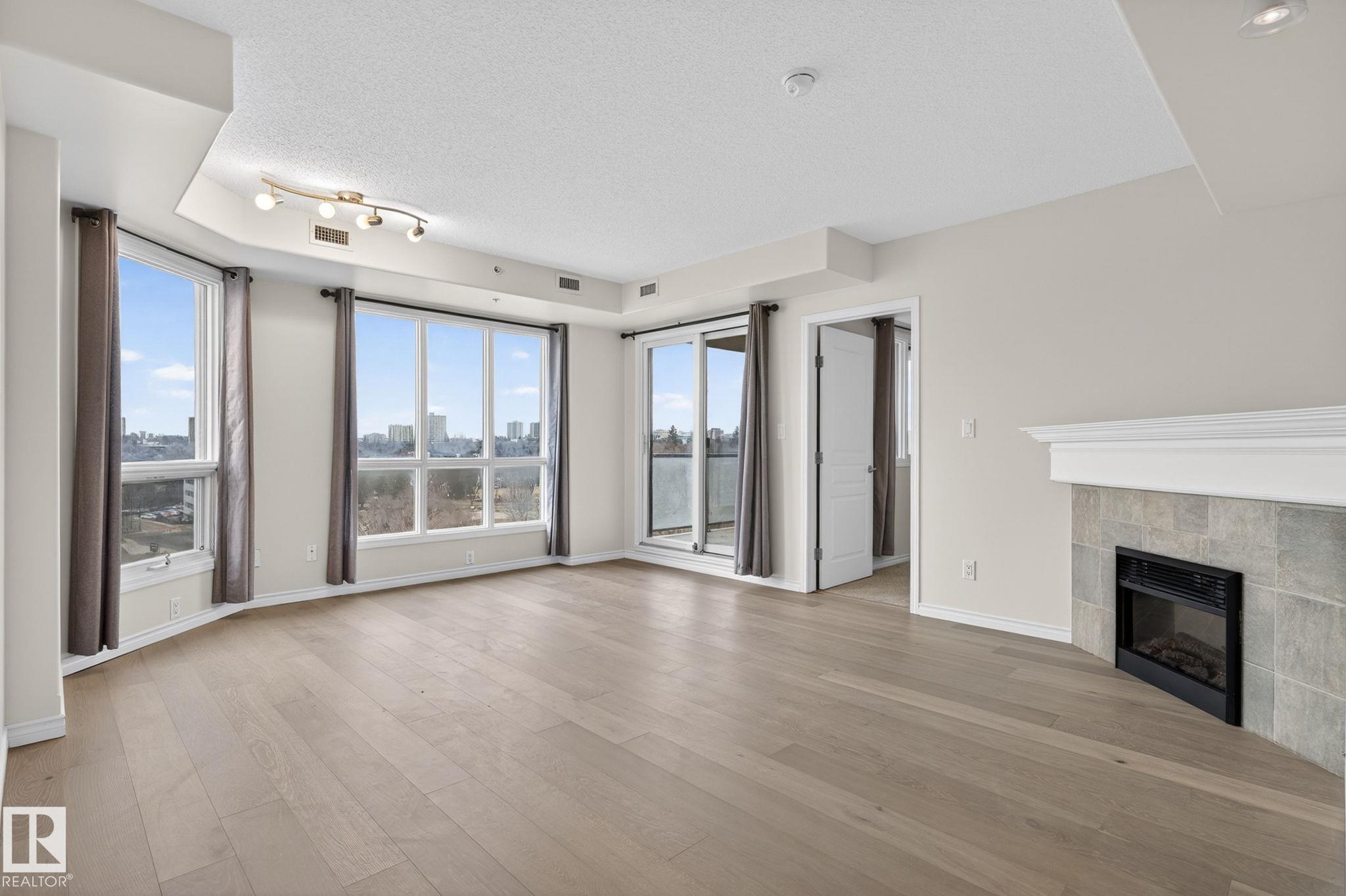 Photo 16 at 702 - 9707 106 Street NW, Downtown, Edmonton