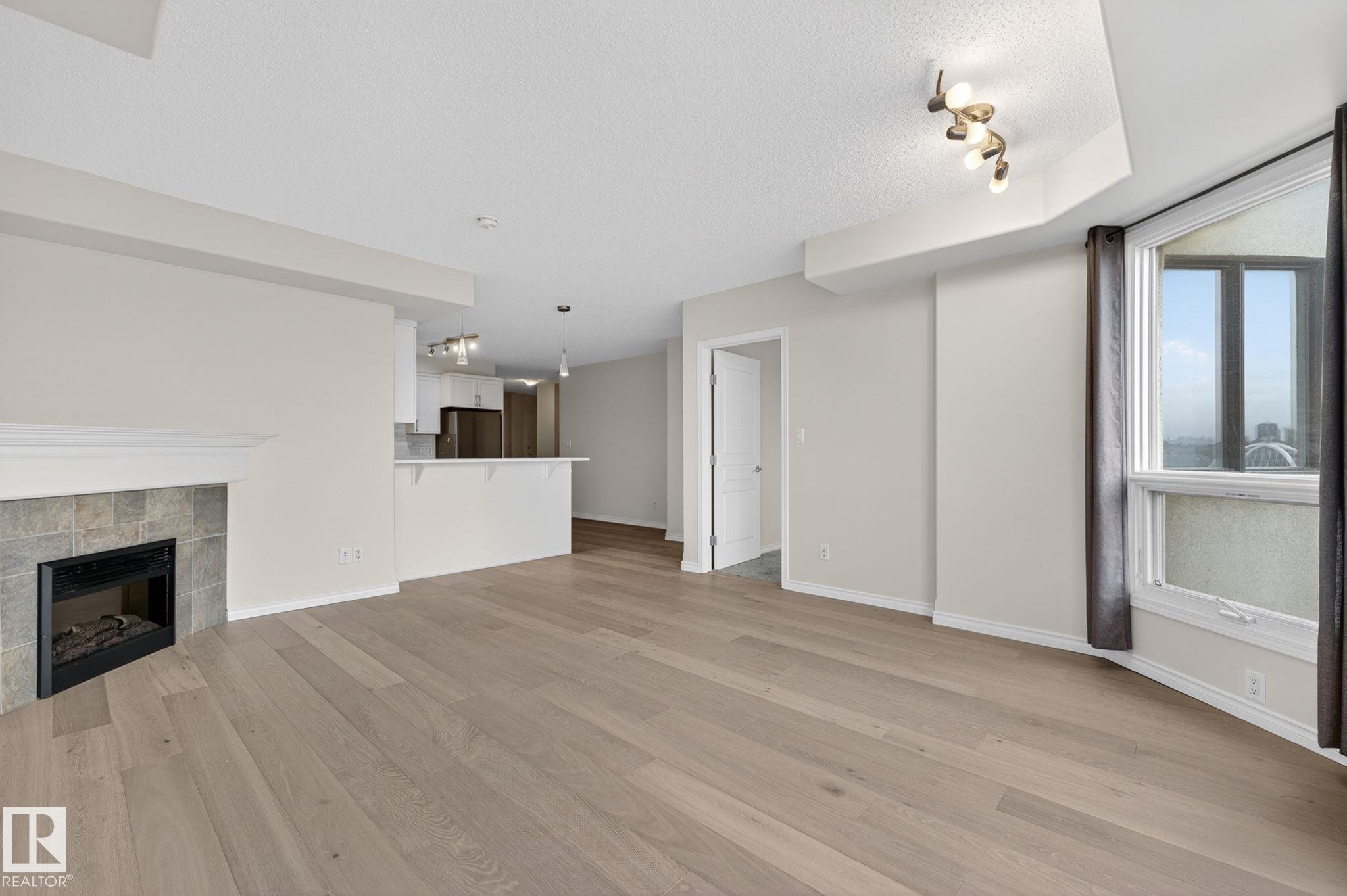 Photo 18 at 702 - 9707 106 Street NW, Downtown, Edmonton