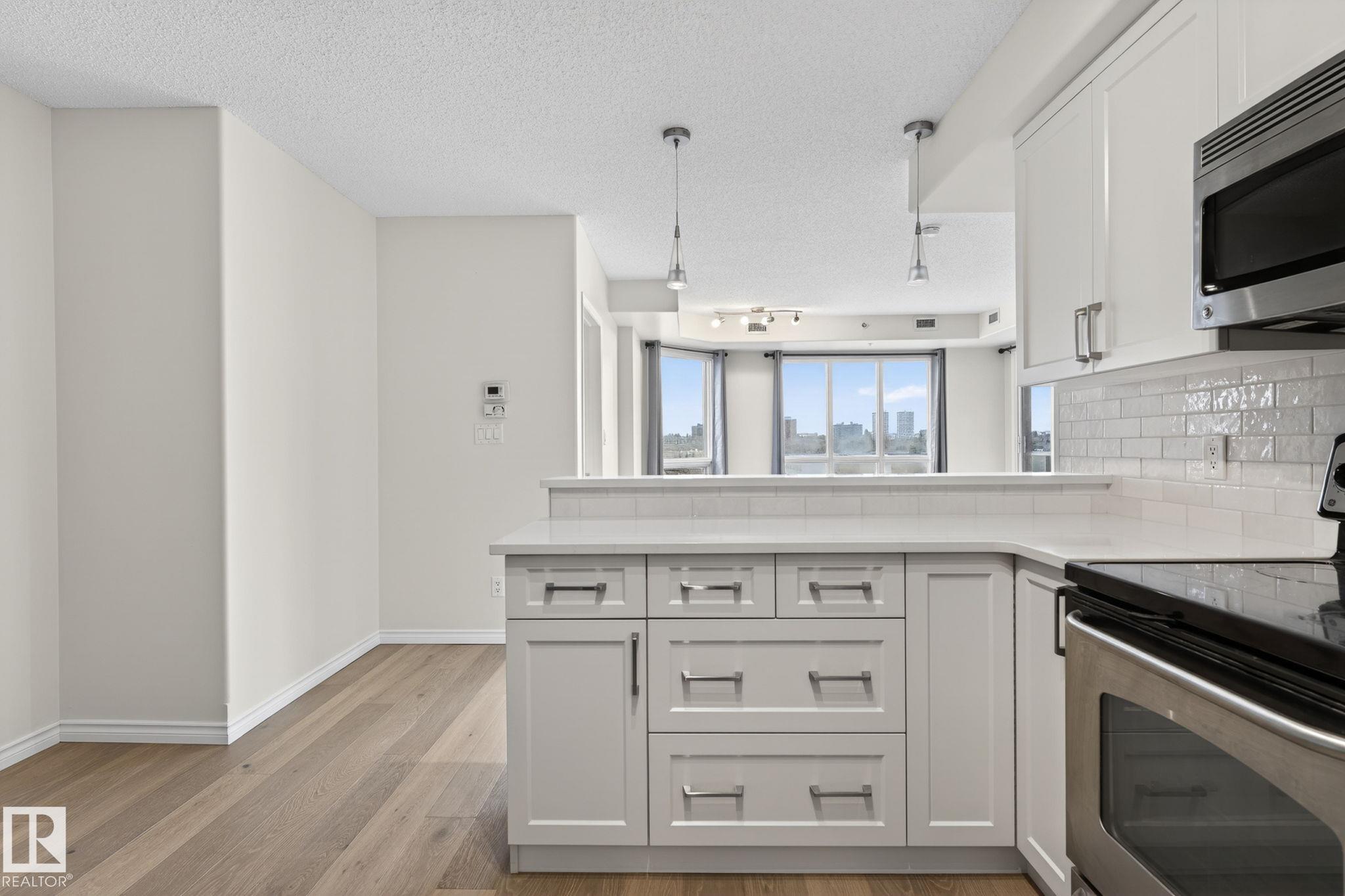 Photo 9 at 702 - 9707 106 Street NW, Downtown, Edmonton