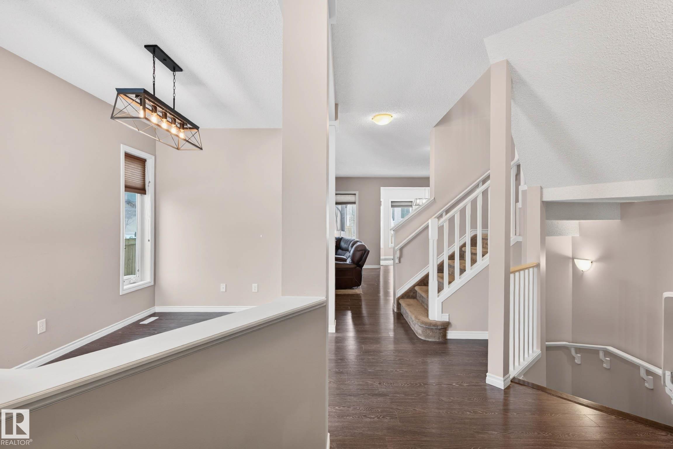 3233 21a Avenue NW, Laurel, Edmonton