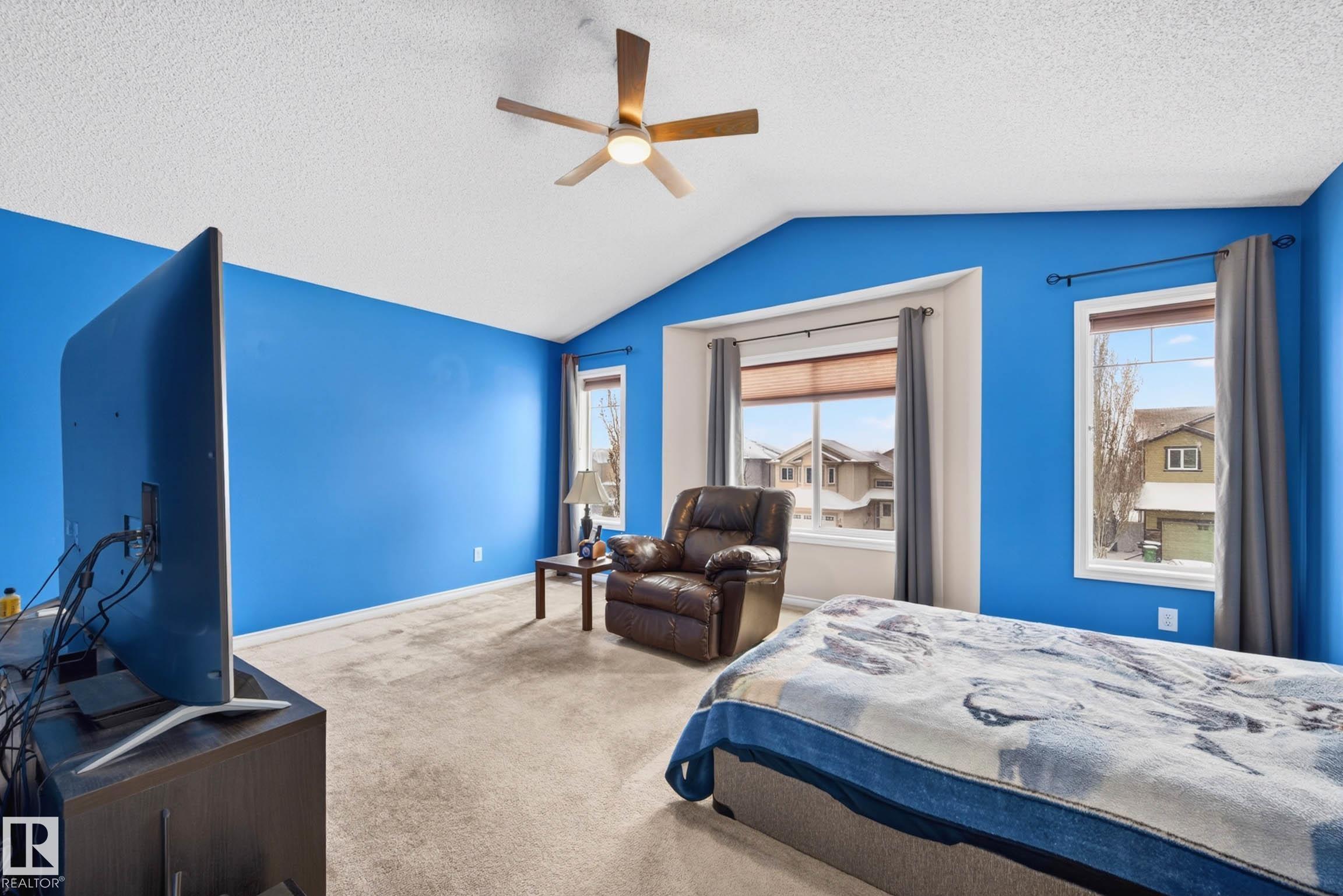 https://zimg.paragon.ice.com/ParagonImages/Property/PM/RAE/225397052/33/0/0/7e5509dd1335fcf275414095e8dcd63c/1/f851e35fac5cfadc5961fa5d27b07c9f/225397052-7b1cd337-1bc0-430f-aac8-ba08a46eff3b.JPG