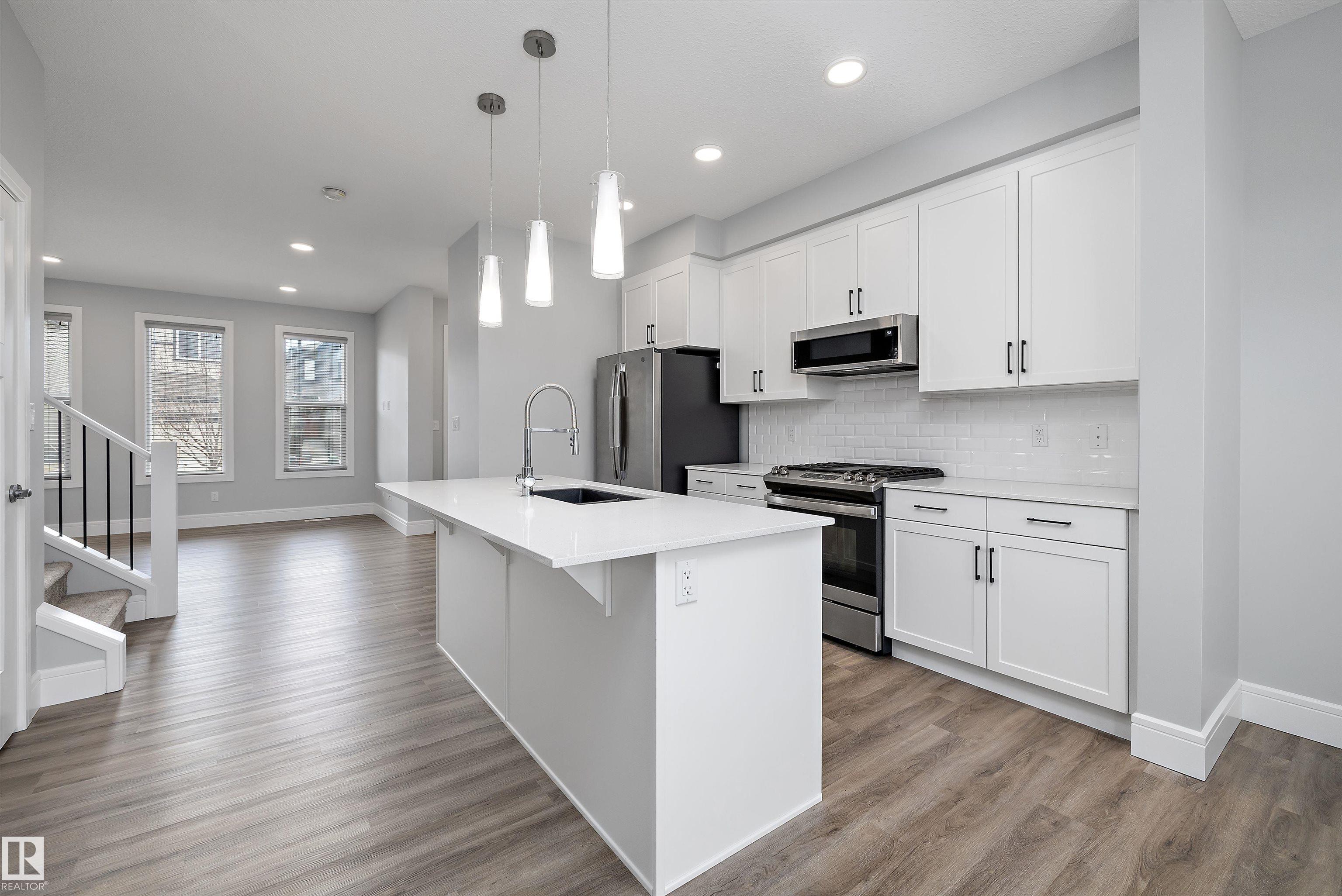 Photo 11 at 4235 Chichak Close SW, Chappelle Area, Edmonton