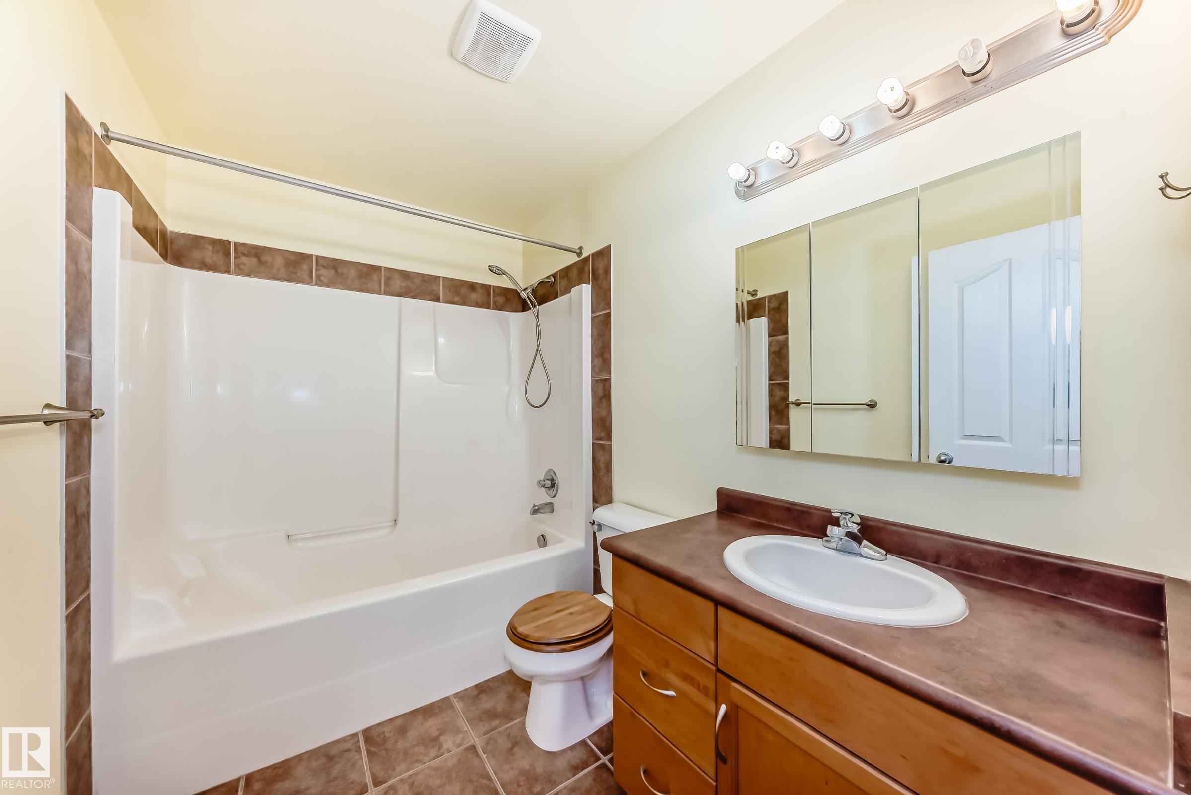 Photo 22 at 1003 - 9707 105 Street NW, Downtown, Edmonton