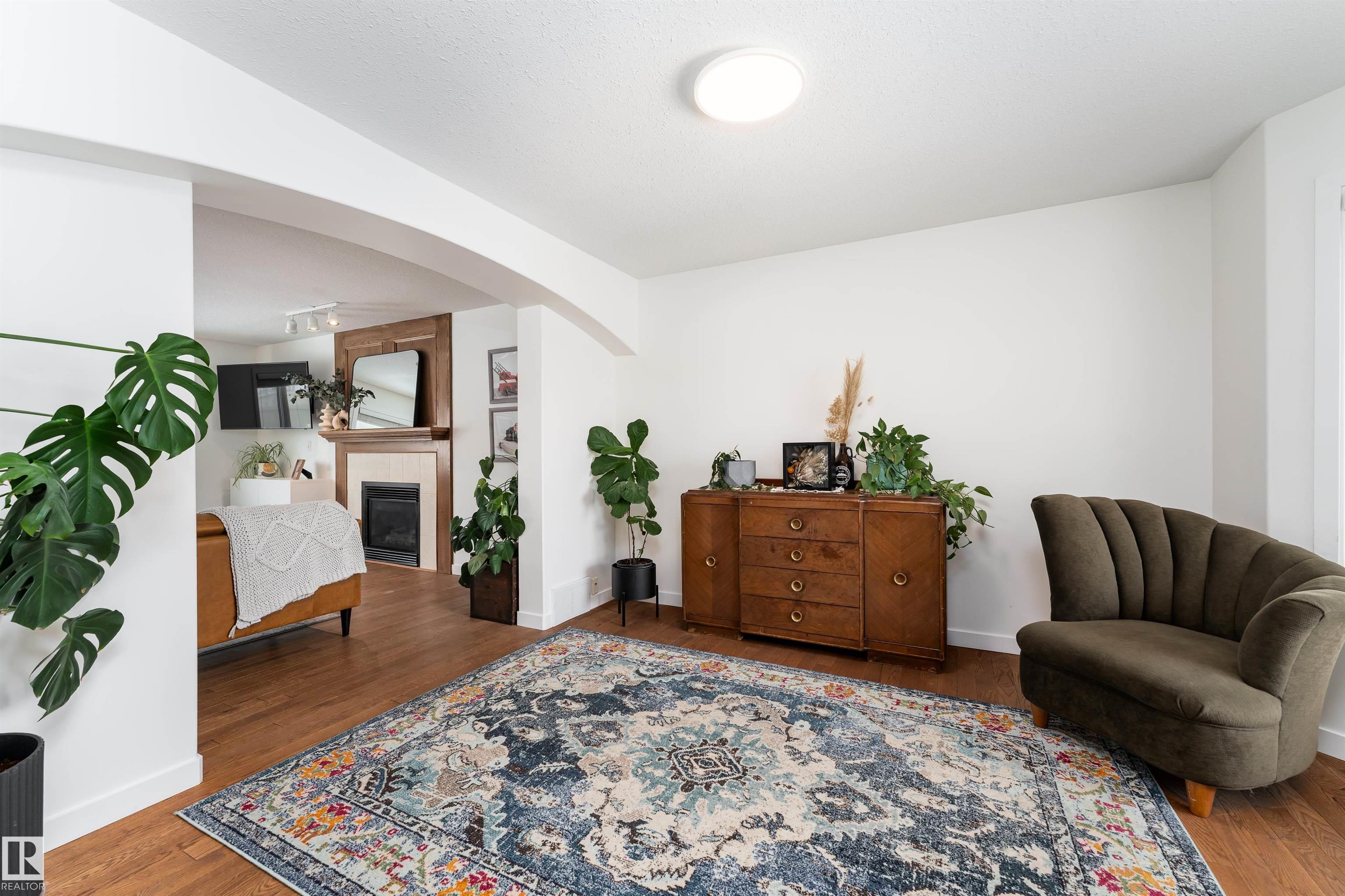 Photo 10 at 125 Regal Close, The Ridge, Sherwood Park